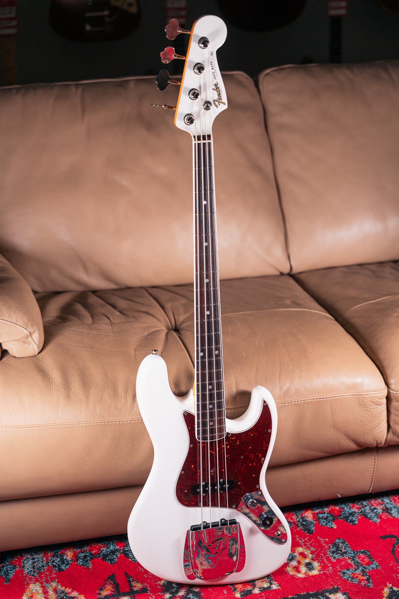 Fender - 2021 - 60th Anniversary Jazz Bass in Arctic Pearl
