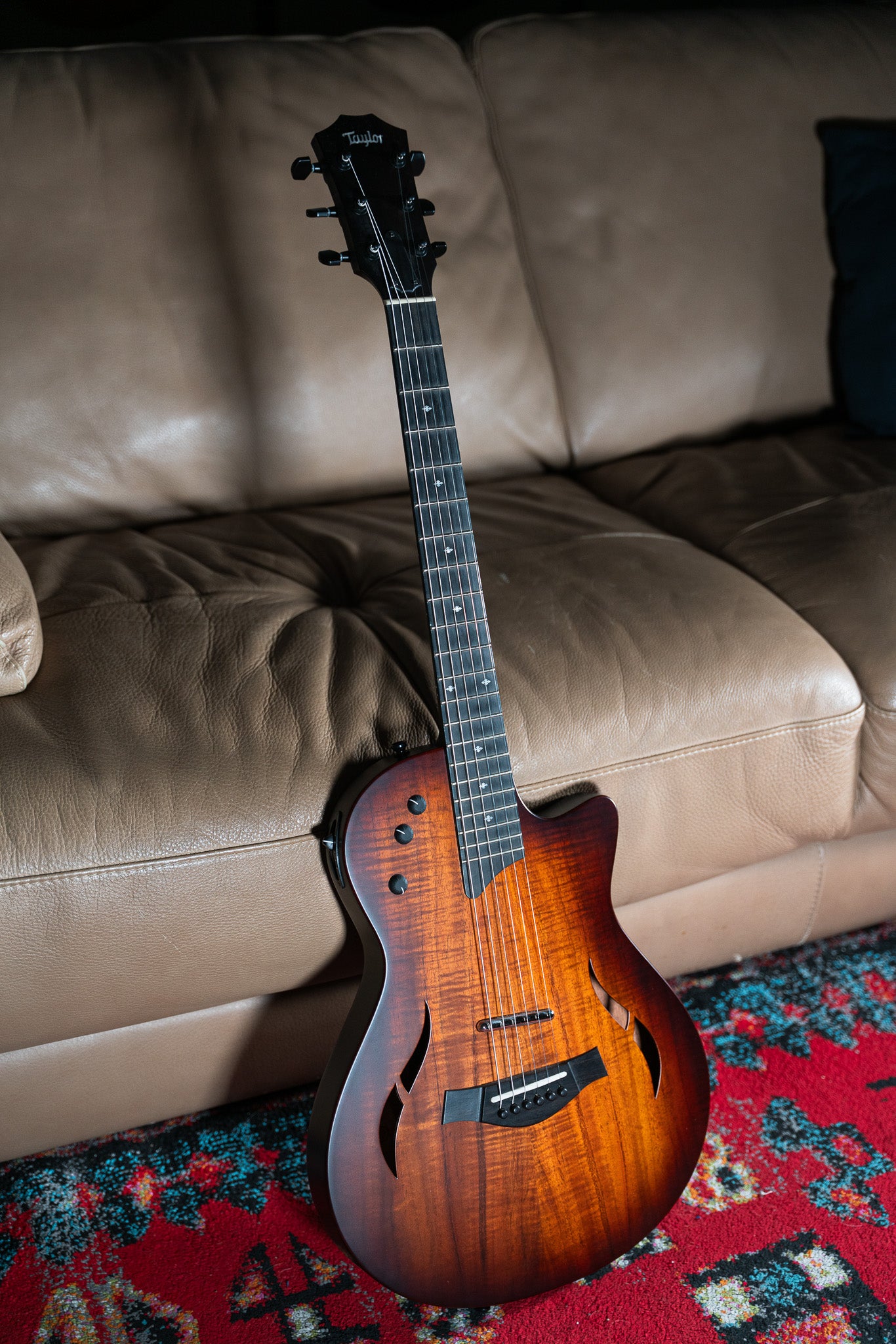 Taylor T5z Classic Koa Pre-owned.