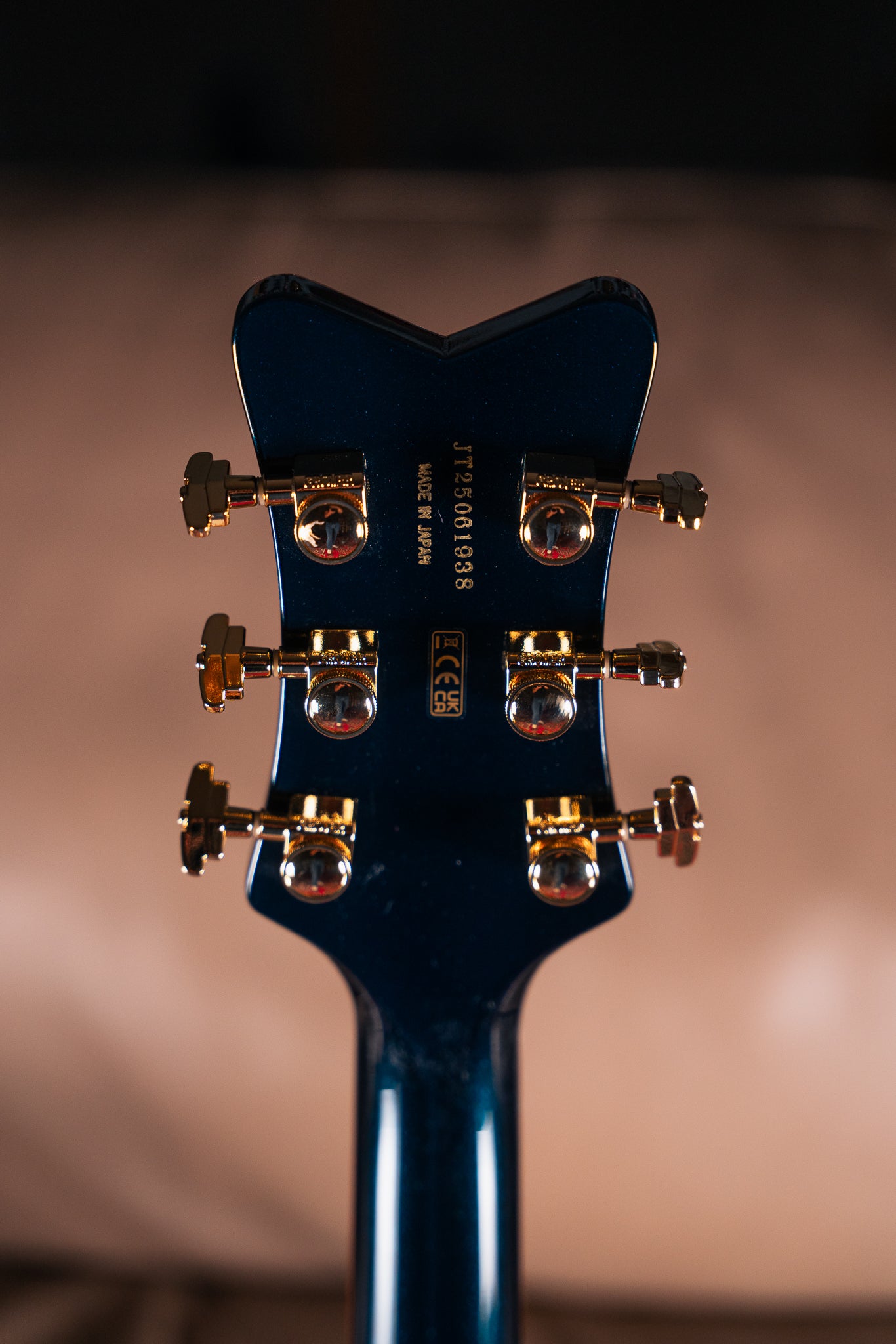 Gretsch Falcon Center Block LTD in Midnight Sapphire – Lidgett Music
