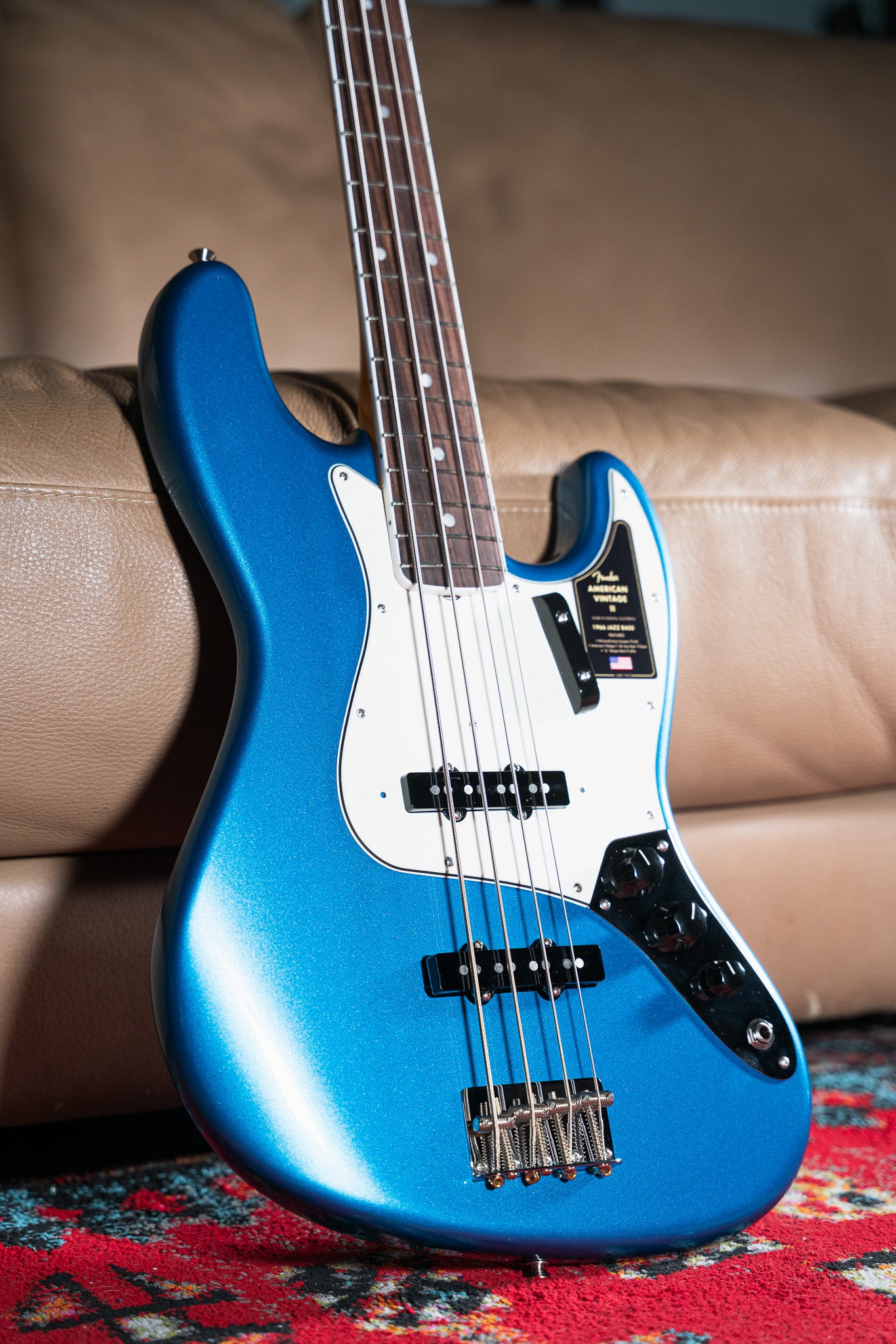 Fender American Vintage II 1966 Jazz Bass Rosewood Fingerboard Lake Placid Blue