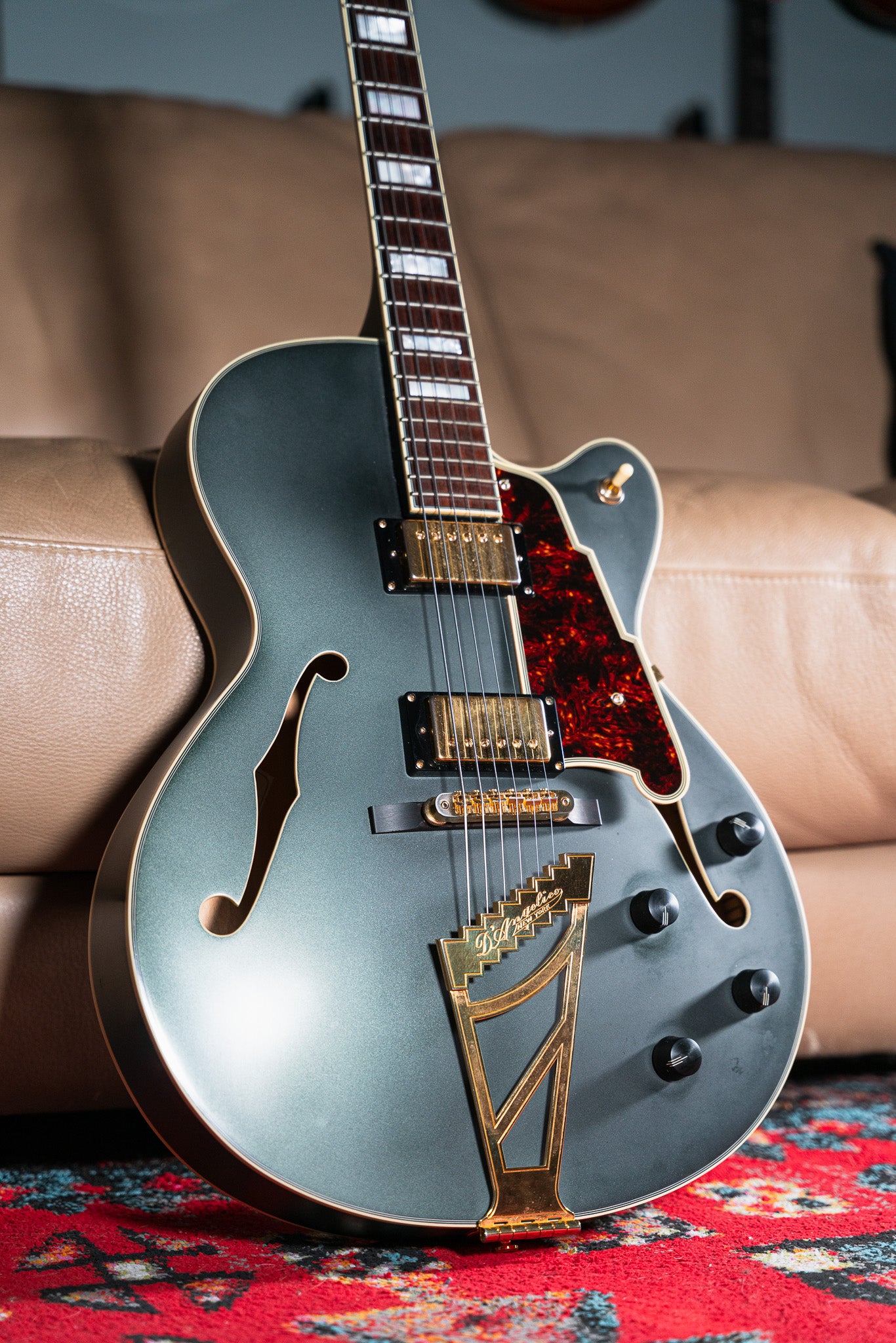 D’Angelico DLX-DH 11 Pre-Owned