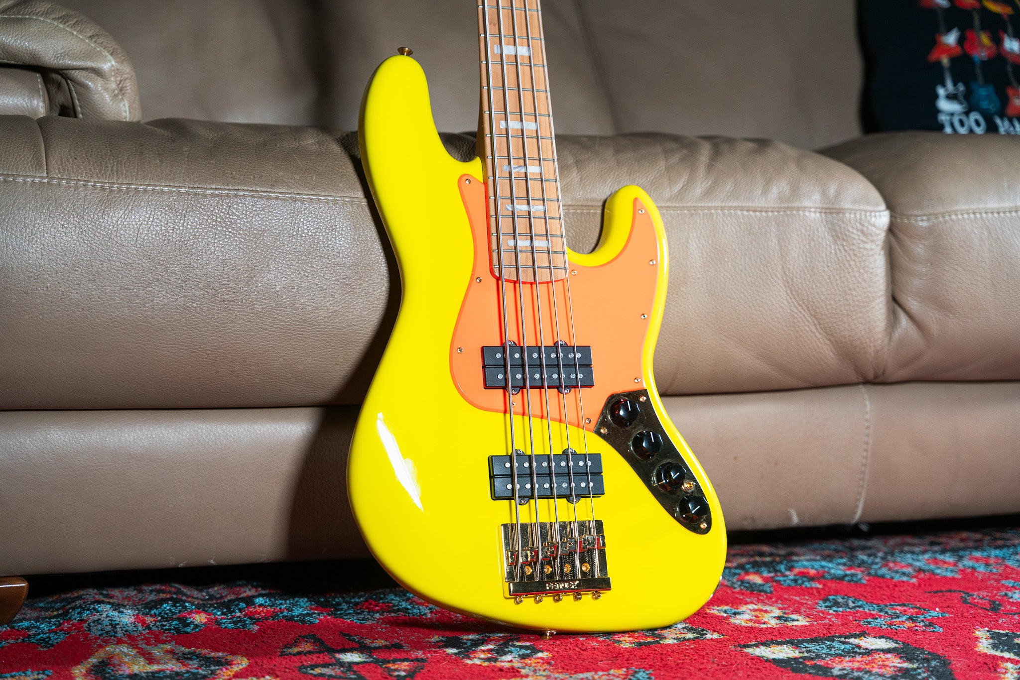 MonoNeon Jazz Bass® V Maple Fingerboard Neon Yellow Pre-Owned