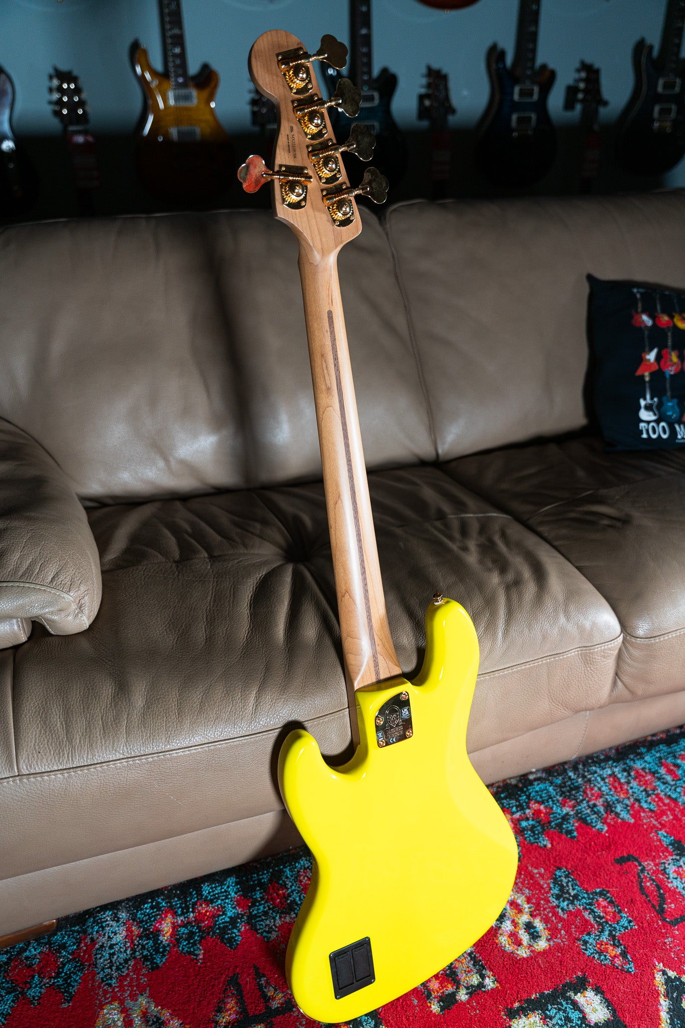 MonoNeon Jazz Bass® V Maple Fingerboard Neon Yellow Pre-Owned