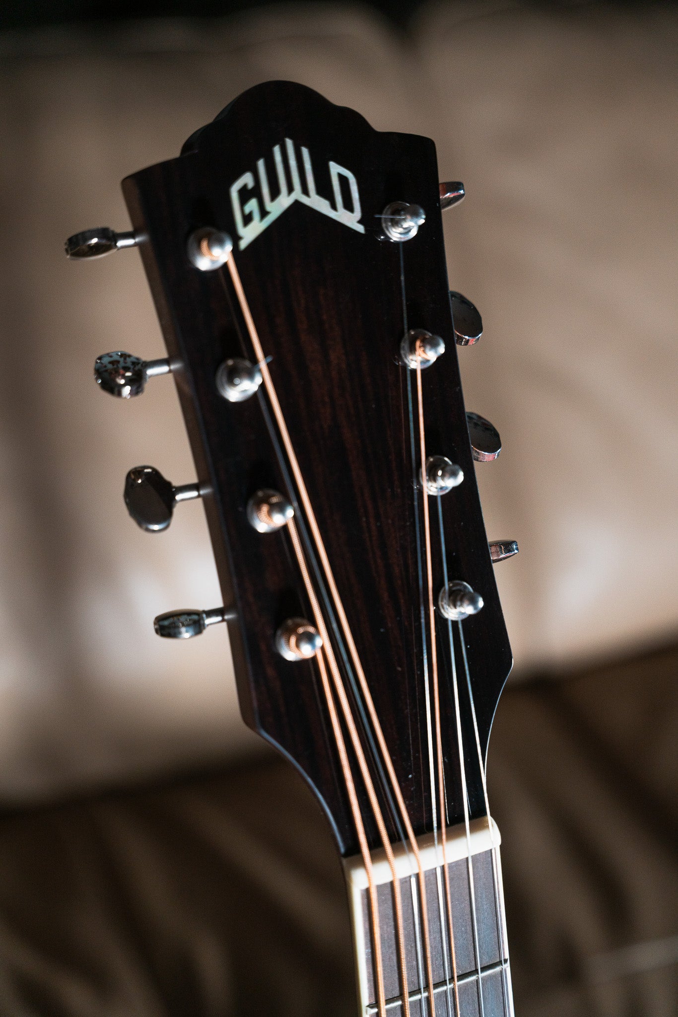 Guild BT-258E Deluxe Baritone Pre-Owned