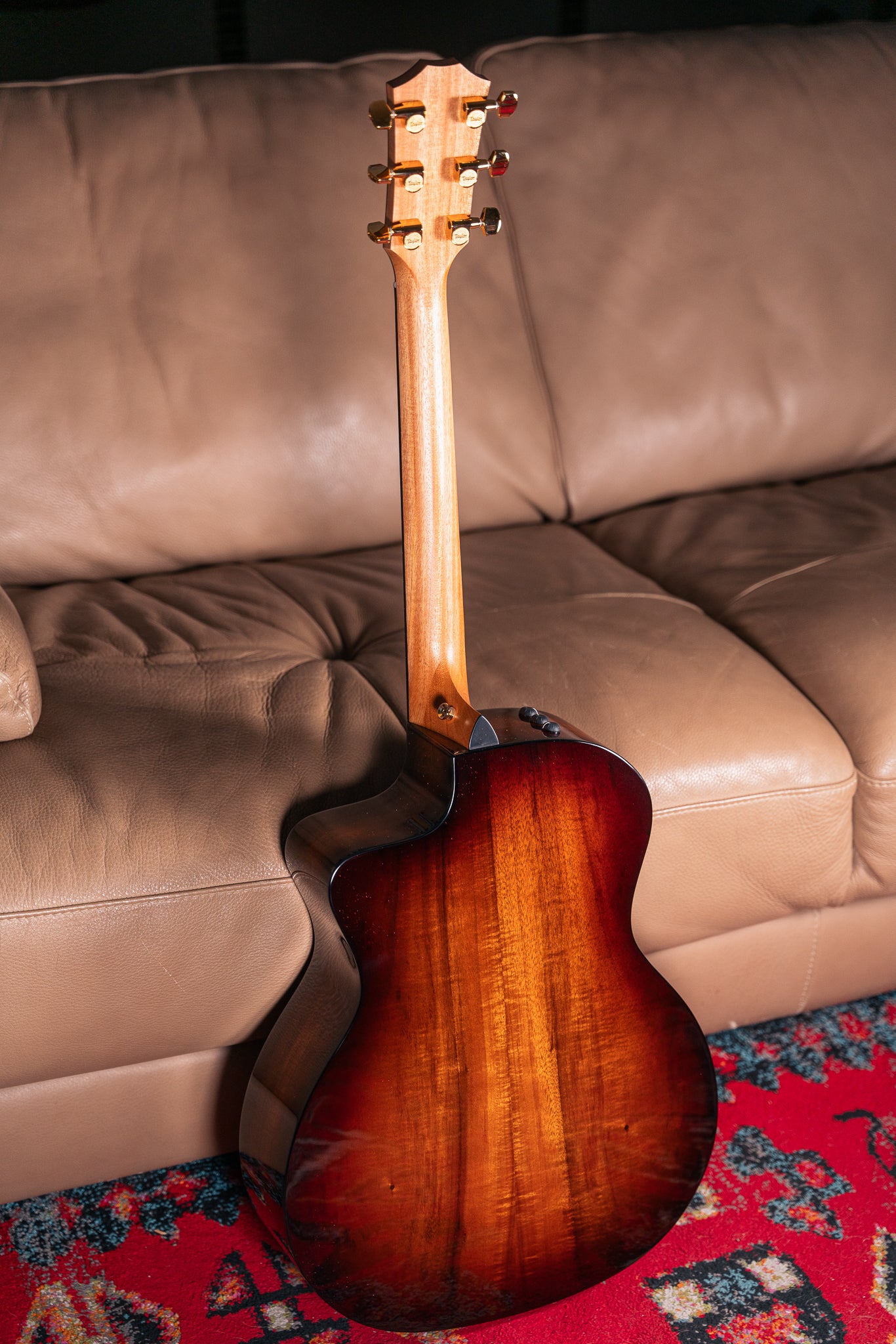 Taylor 224ce-K DLX