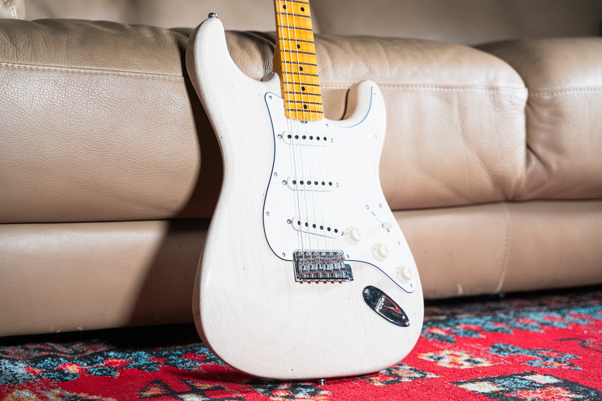 Fender Postmodern Stratocaster® - Maple Fingerboard - Journeyman Relic®