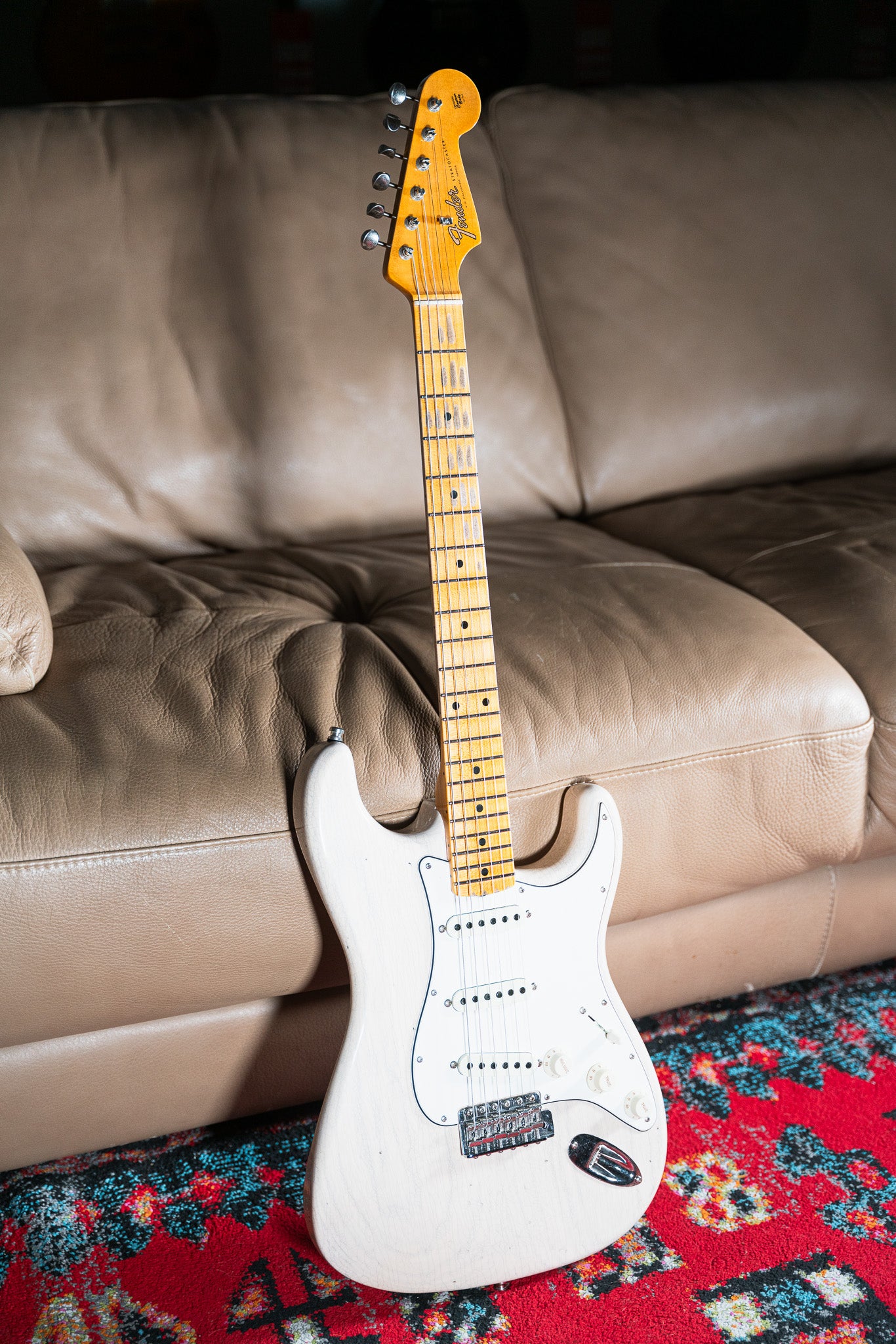 Fender Postmodern Stratocaster® - Maple Fingerboard - Journeyman Relic®