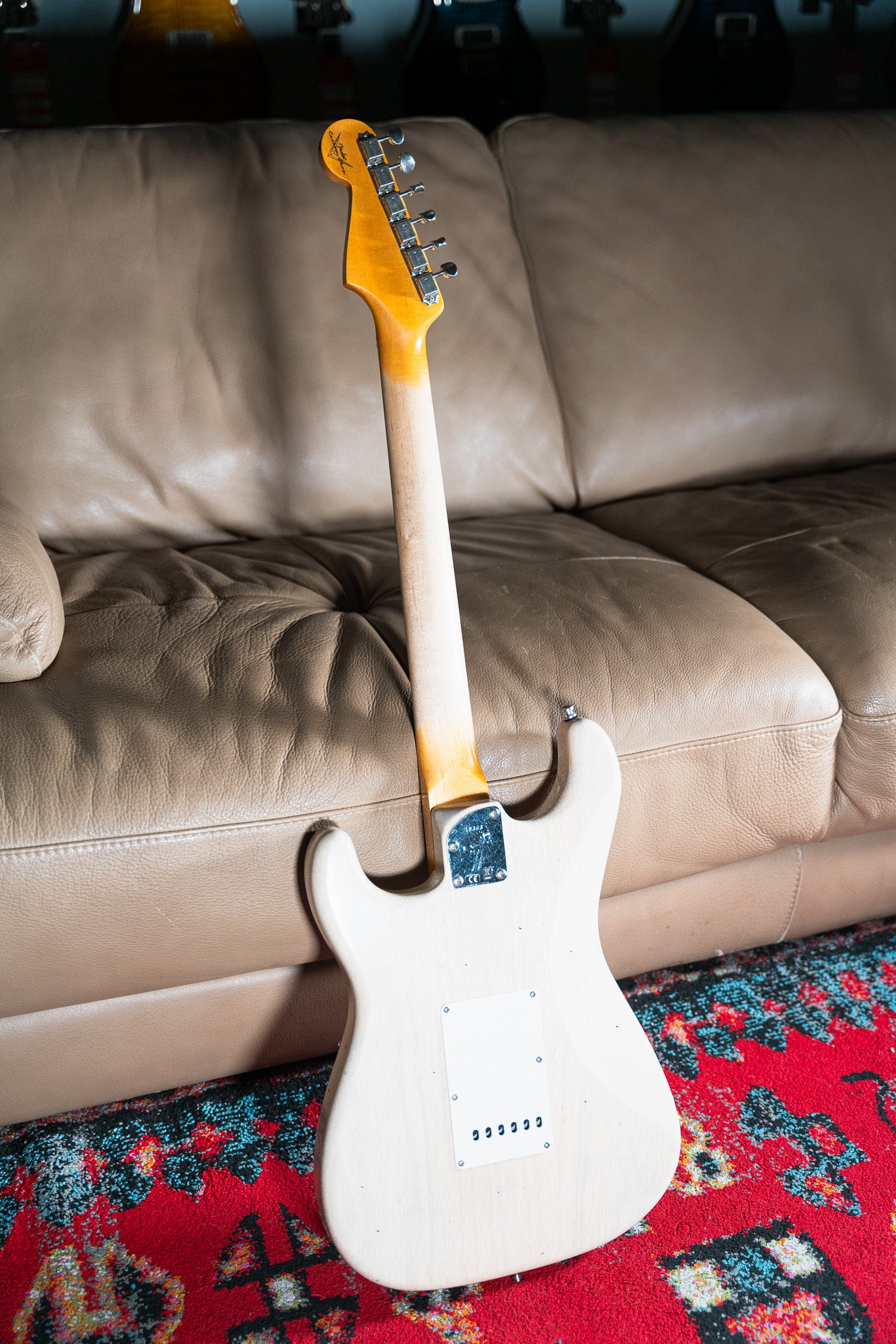 Fender Postmodern Stratocaster® - Maple Fingerboard - Journeyman Relic®