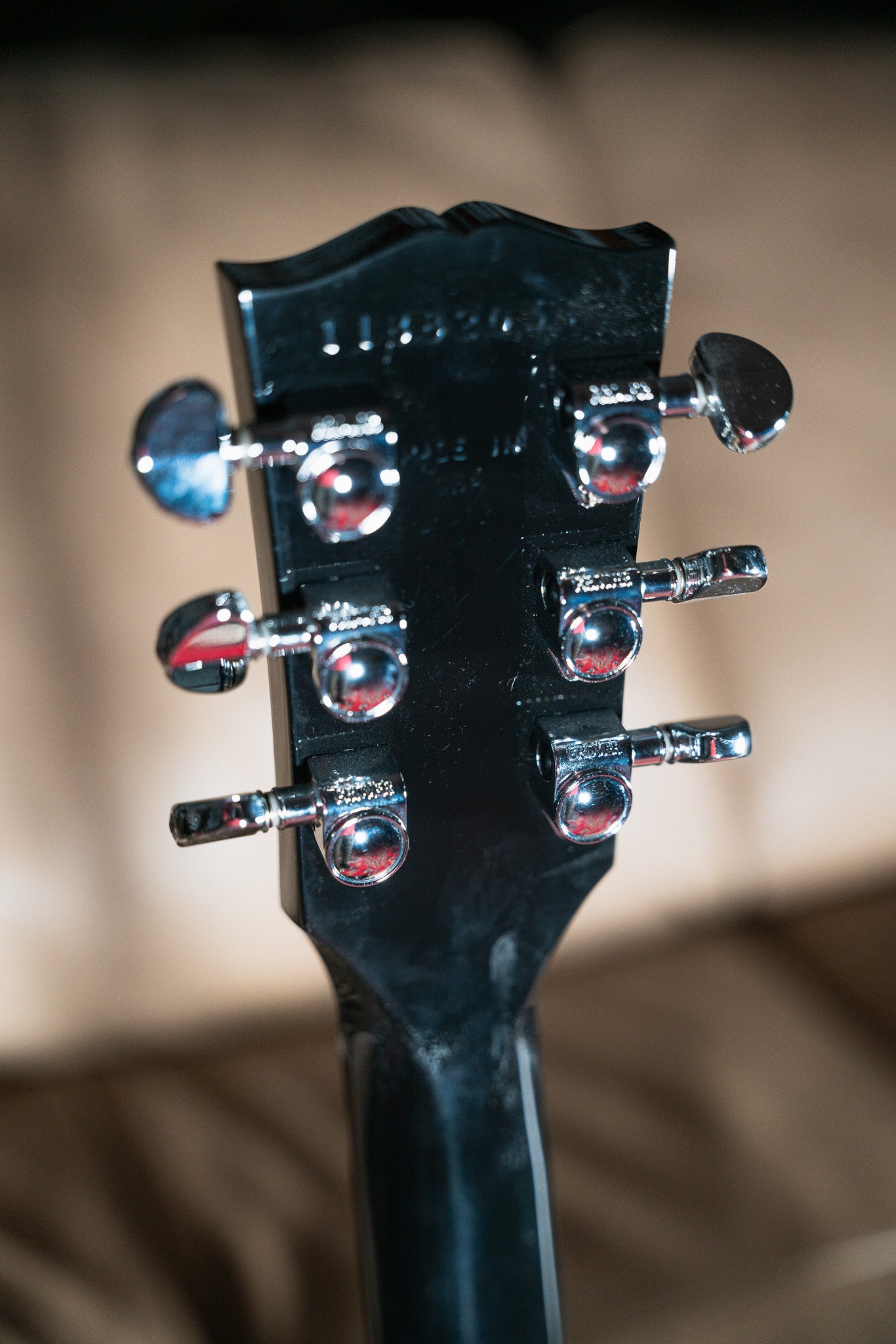 Gibson Les Paul Studio SilverBurst with Case preowned