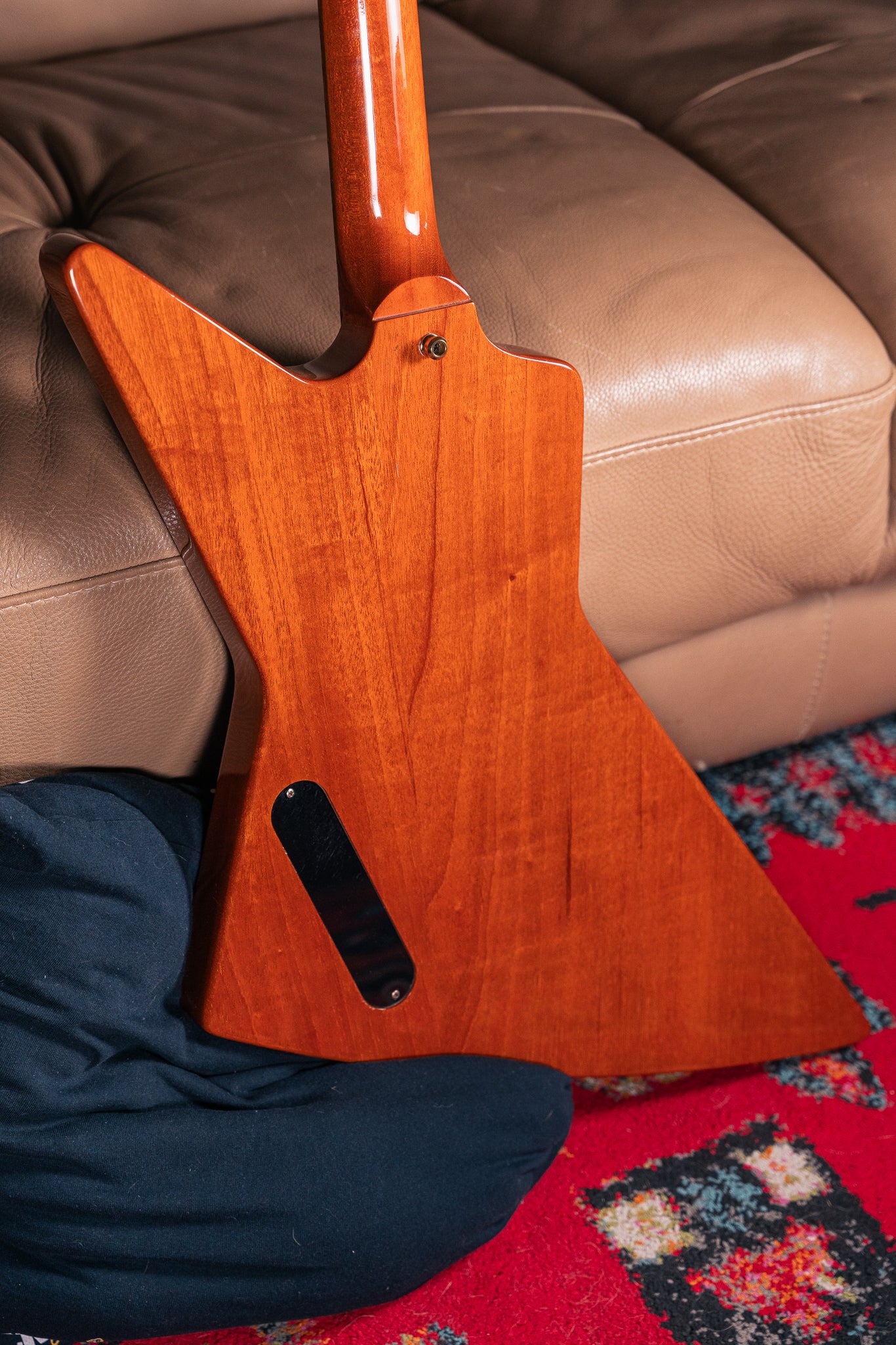 Gibson - 2000 - Explorer in Antique Natural