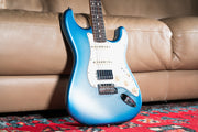 Fender Limited Edition American Showcase Stratocaster HSS  Sky Burst Metallic Pre-Ownded