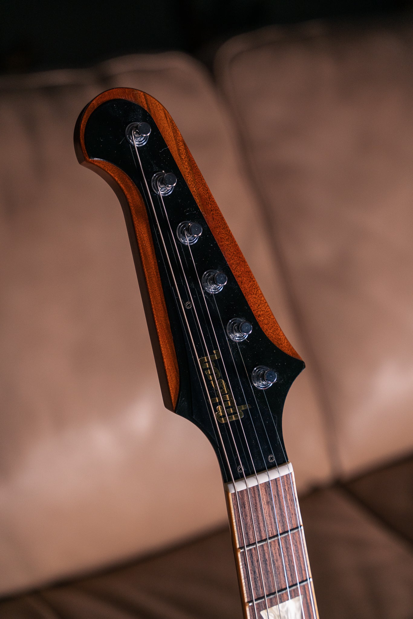 Gibson - 2010 - Firebird V in Vintage Sunburst