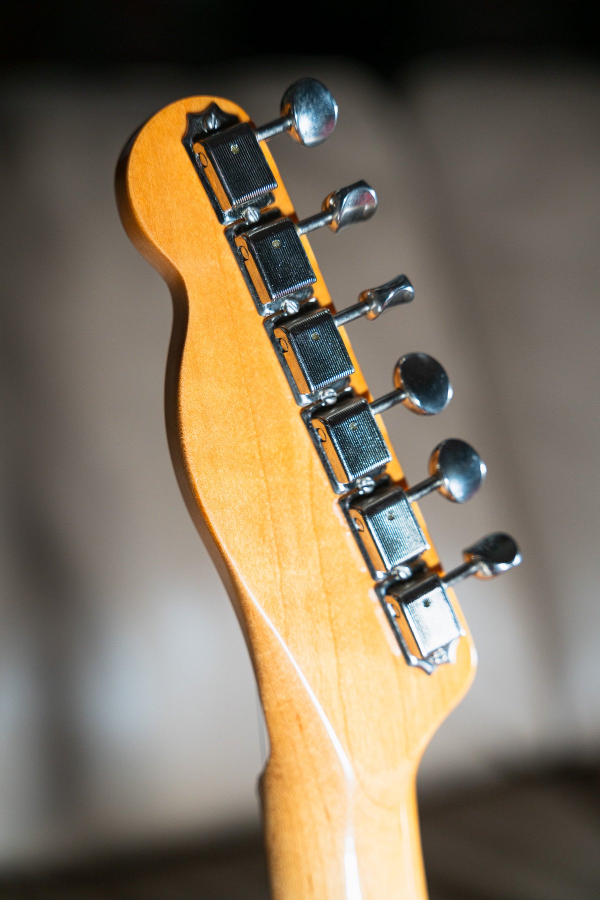 Fender American Vintage 52 Telecaster Butterscotch Pre-Owned