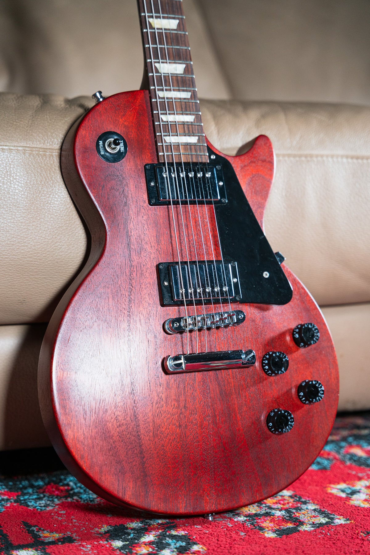 Gibson Les Paul Studio Faded Red Pre-Owned