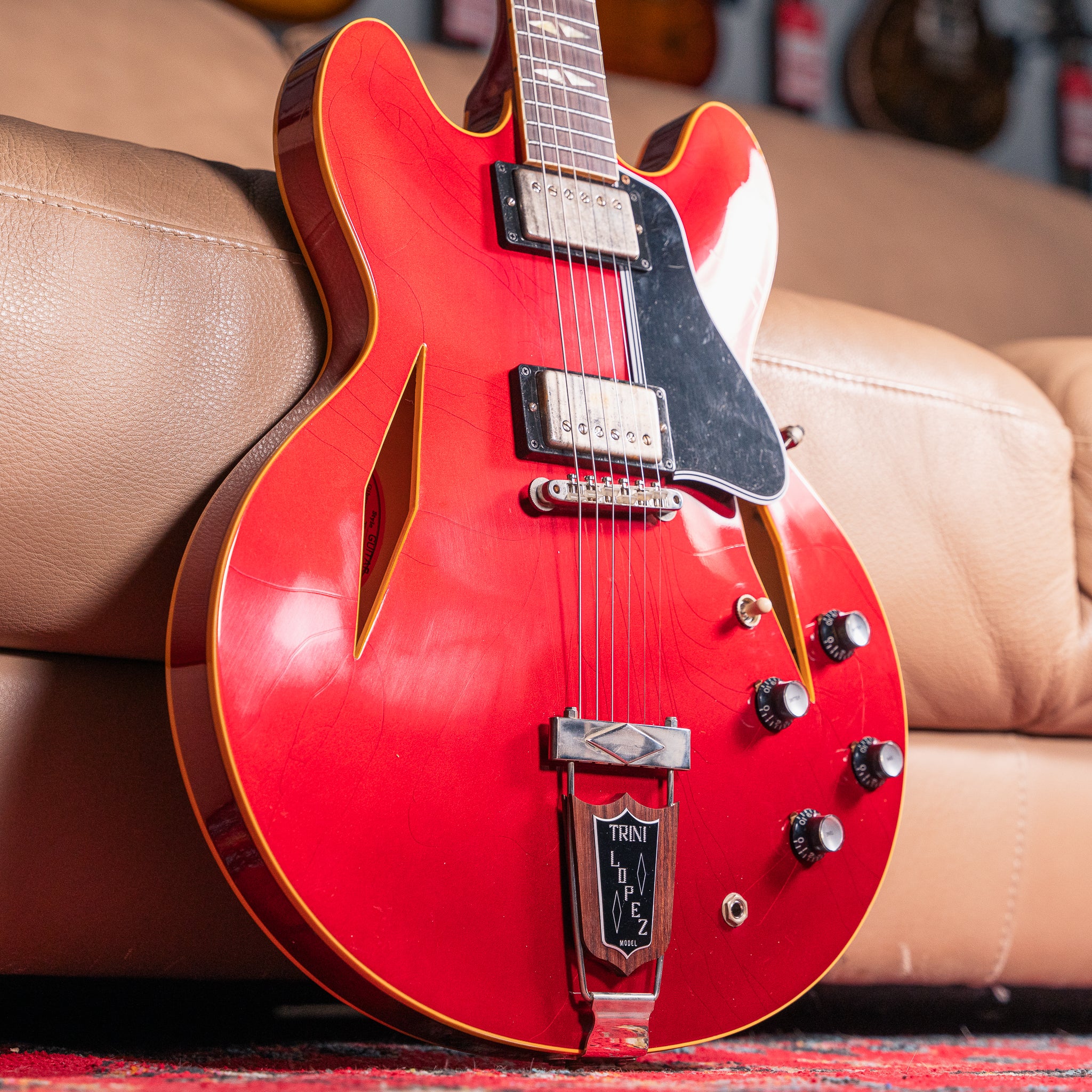 Gibson Custom '64 Trini Lopez Ultra Light Aged in Sparkling Burgundy