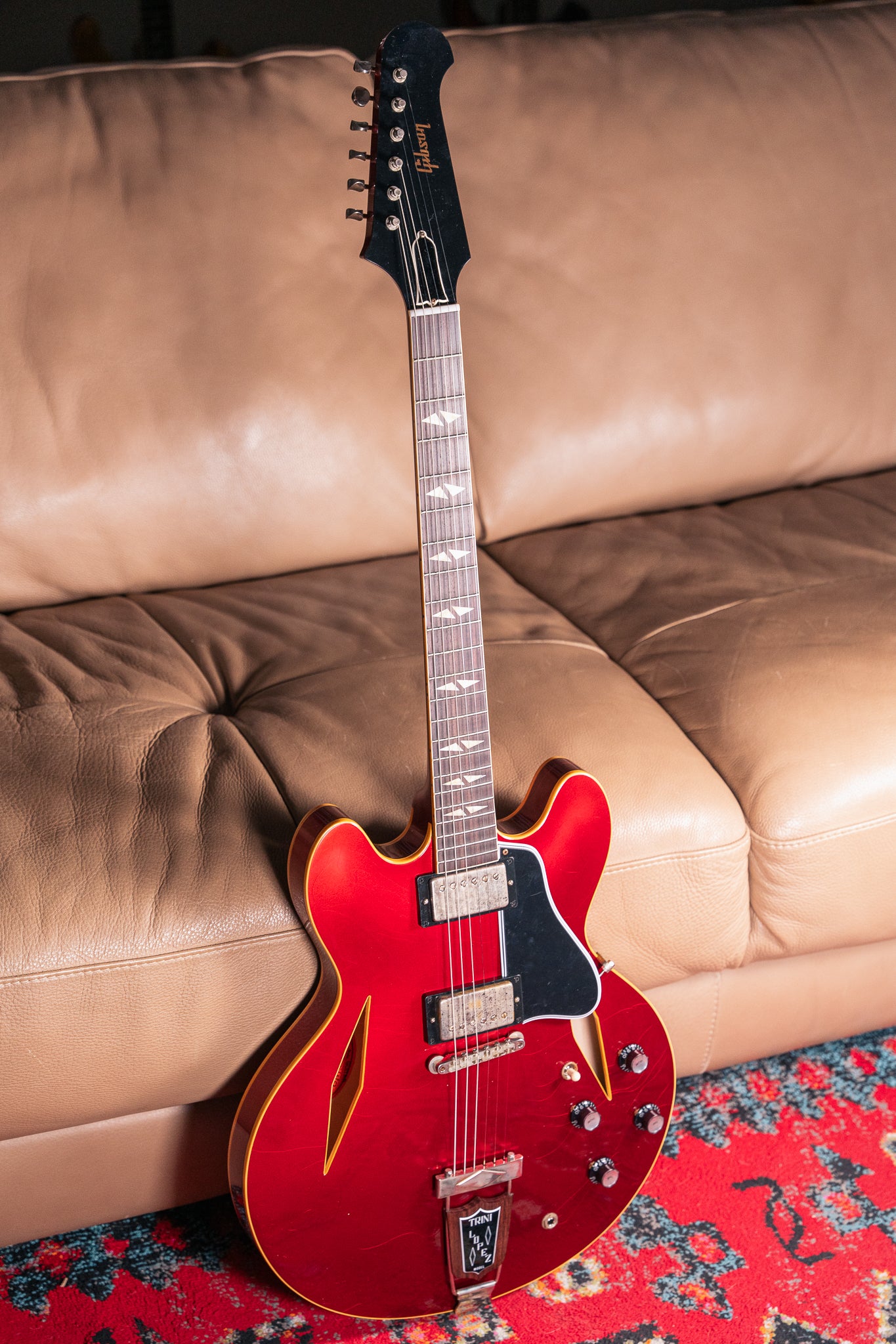 Gibson Custom '64 Trini Lopez Ultra Light Aged in Sparkling Burgundy
