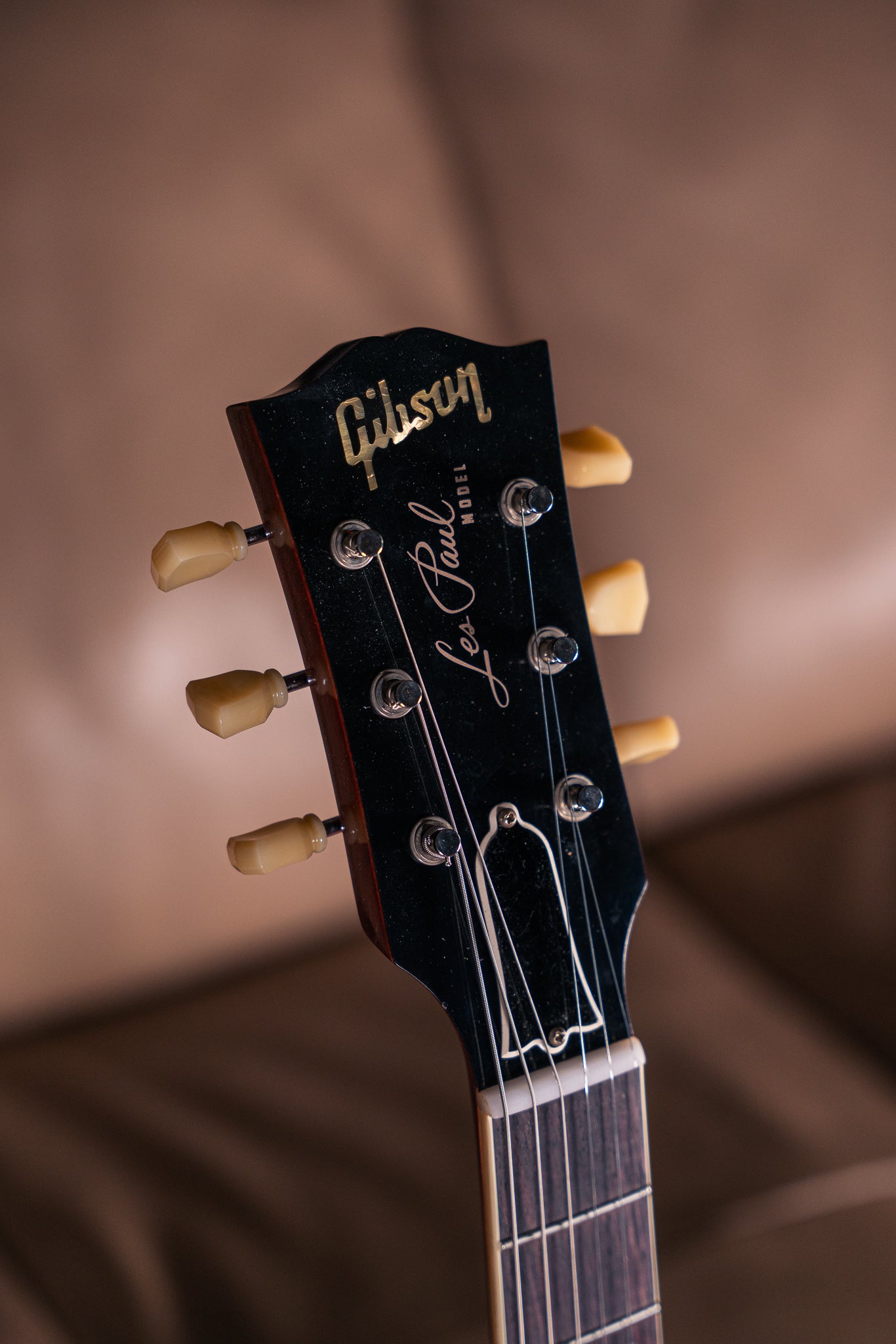 Gibson Custom '59 Les Paul Standard Ultra Light Aged in Southern Fade Burst