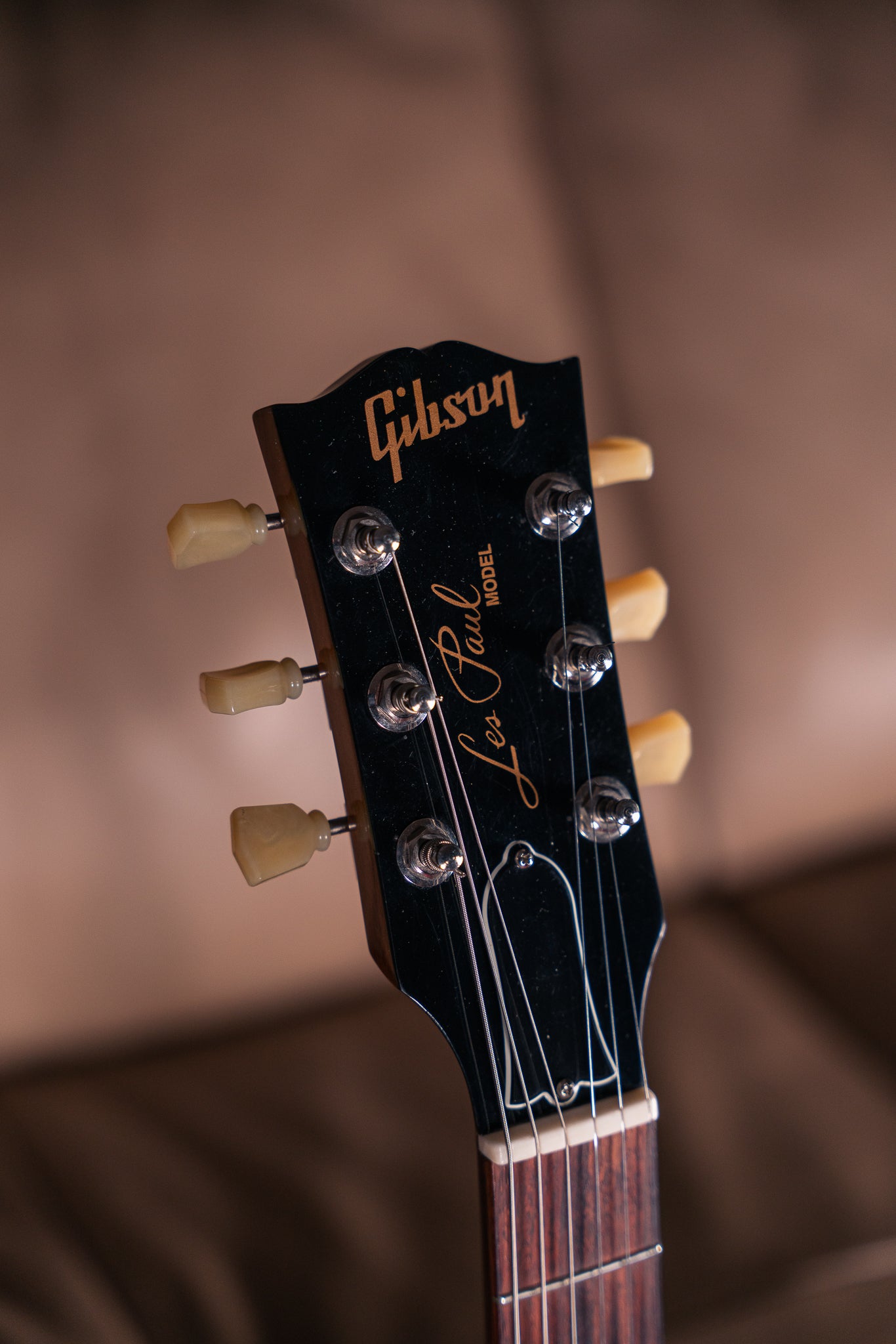 Gibson - 2019 - Les Paul Special in Honey Burst