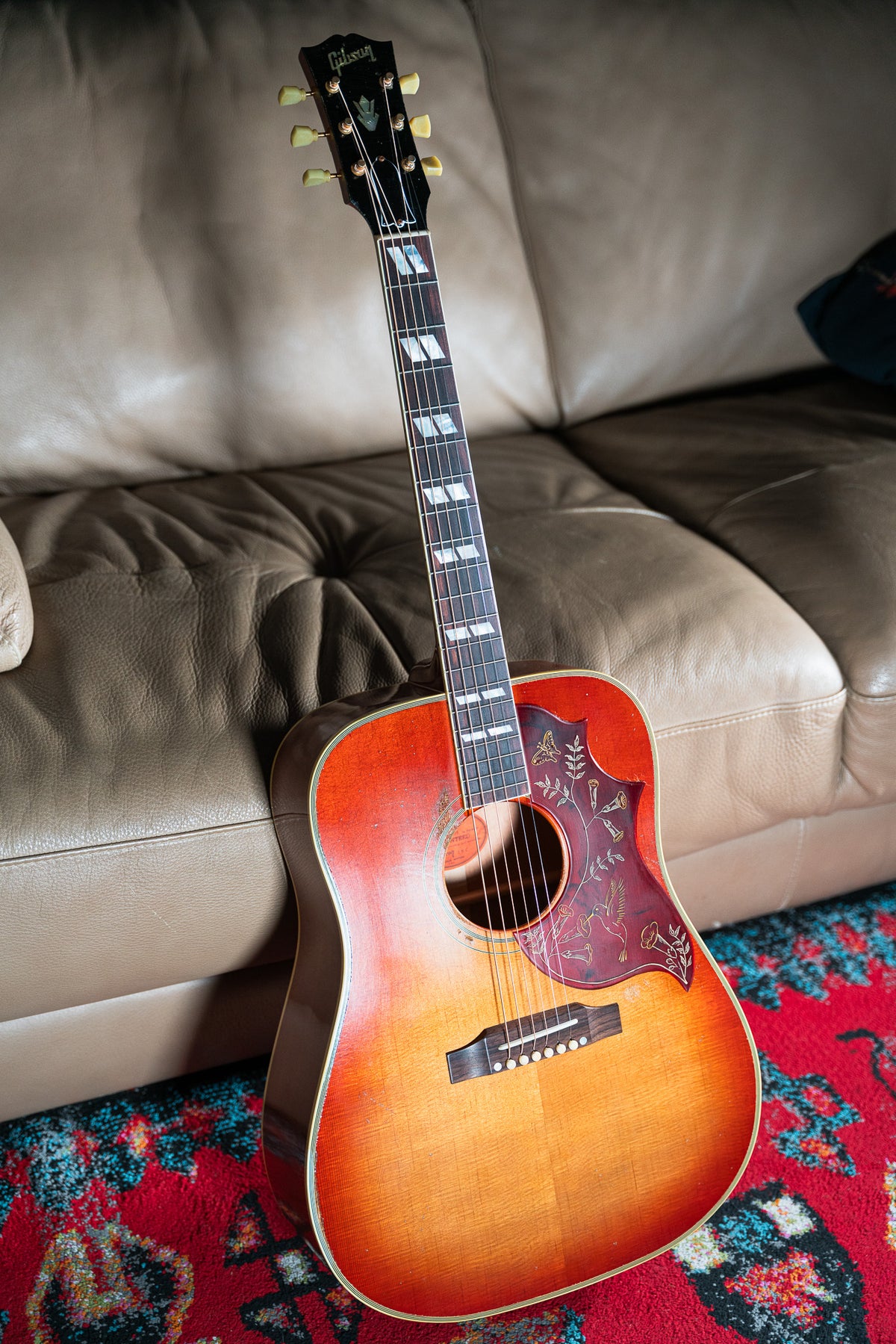 Gibson Custom Shop 1960 Hummingbird Reissue Heavy Aged Washed Cherry Sunburst