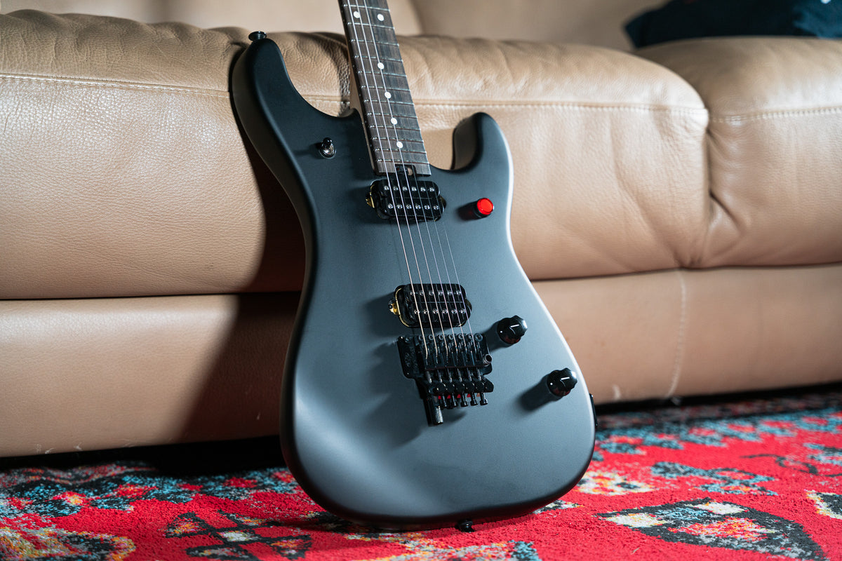 EVH 5150 Series Standard, Ebony Pre-Owned
