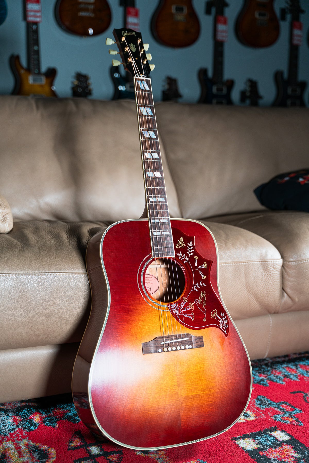 Gibson Custom 1960 Hummingbird Reissue Heritage Cherry Sunburst