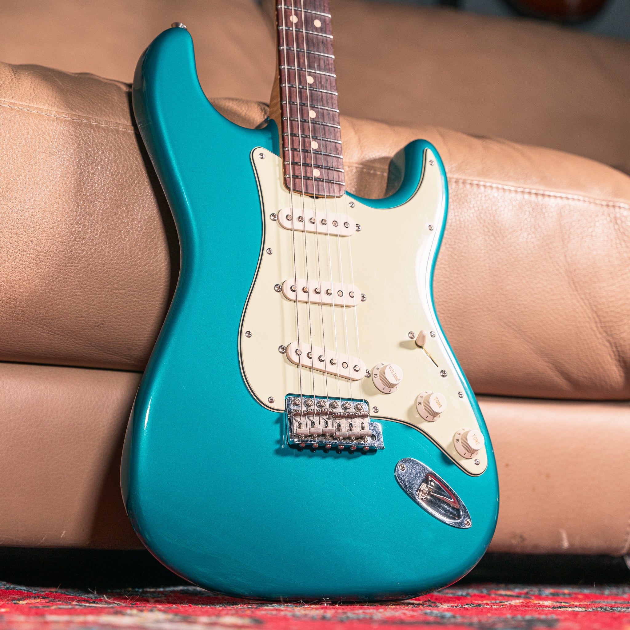 Fender - 2004 - Closet Classic '63 Stratocaster in Ocean Turquoise