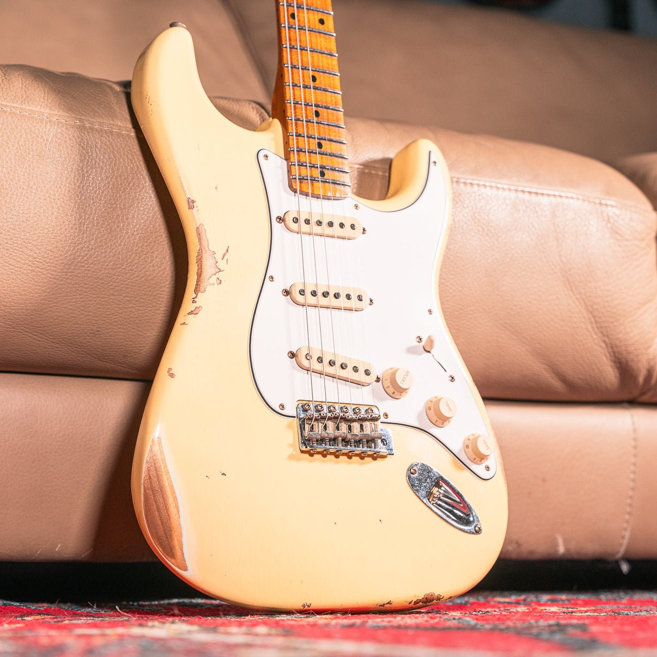 Fender Custom Shop Empire Custom '59 Transition Stratocaster Relic in Aged Vintage White, Pre-Owned