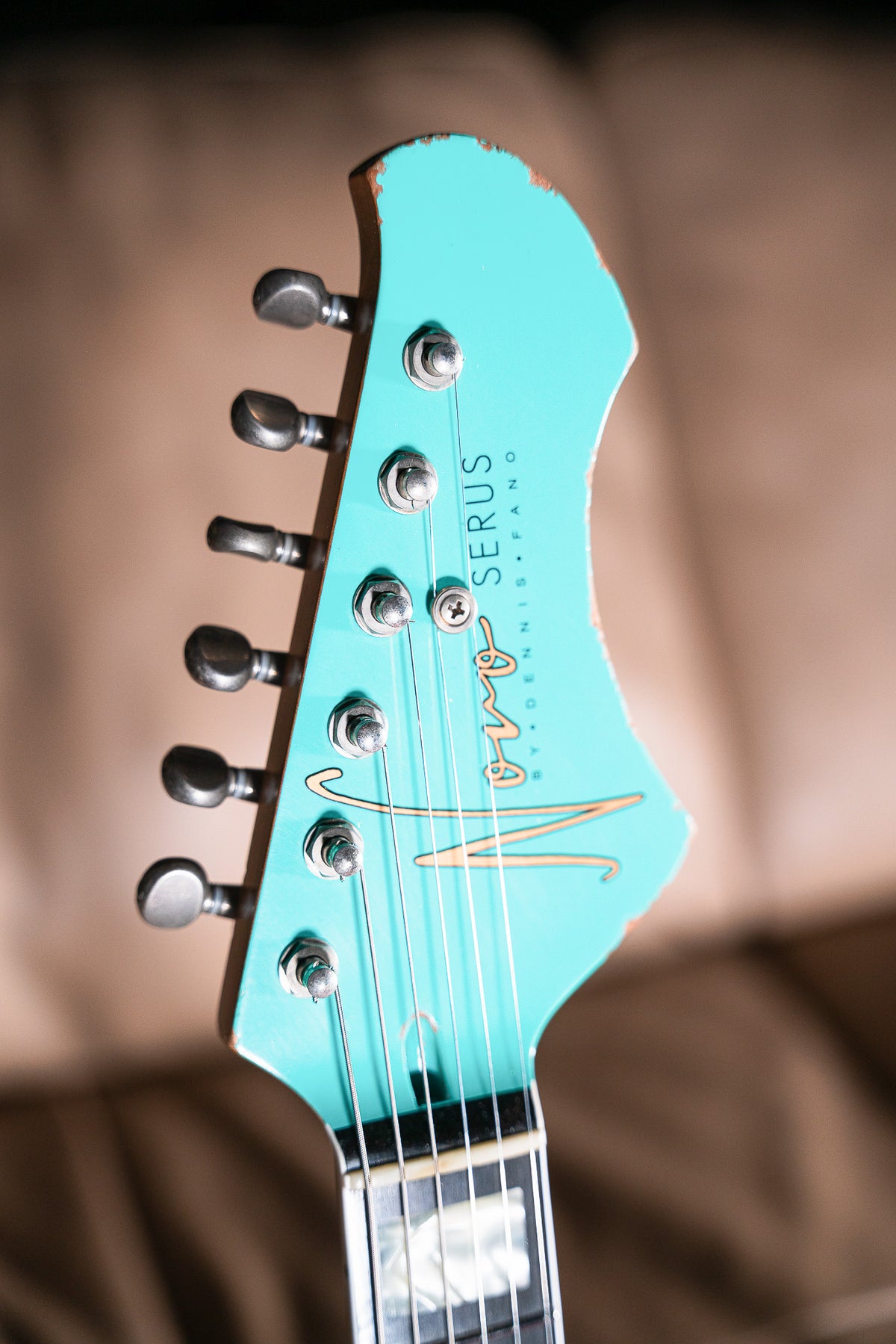 Novo Serus J Custom Foam Green over 64 3-Tone Burst