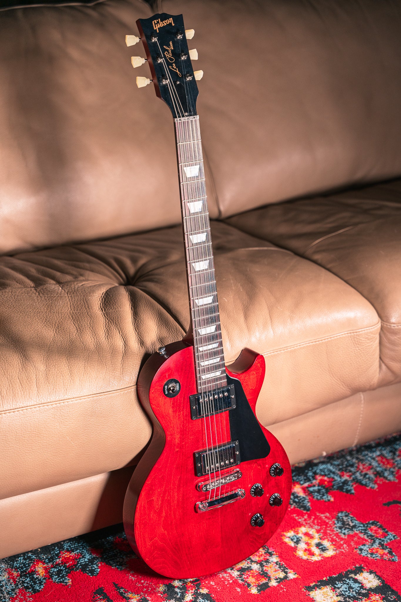 Gibson - 2016 - Les Paul Studio Faded HP in Wine Red