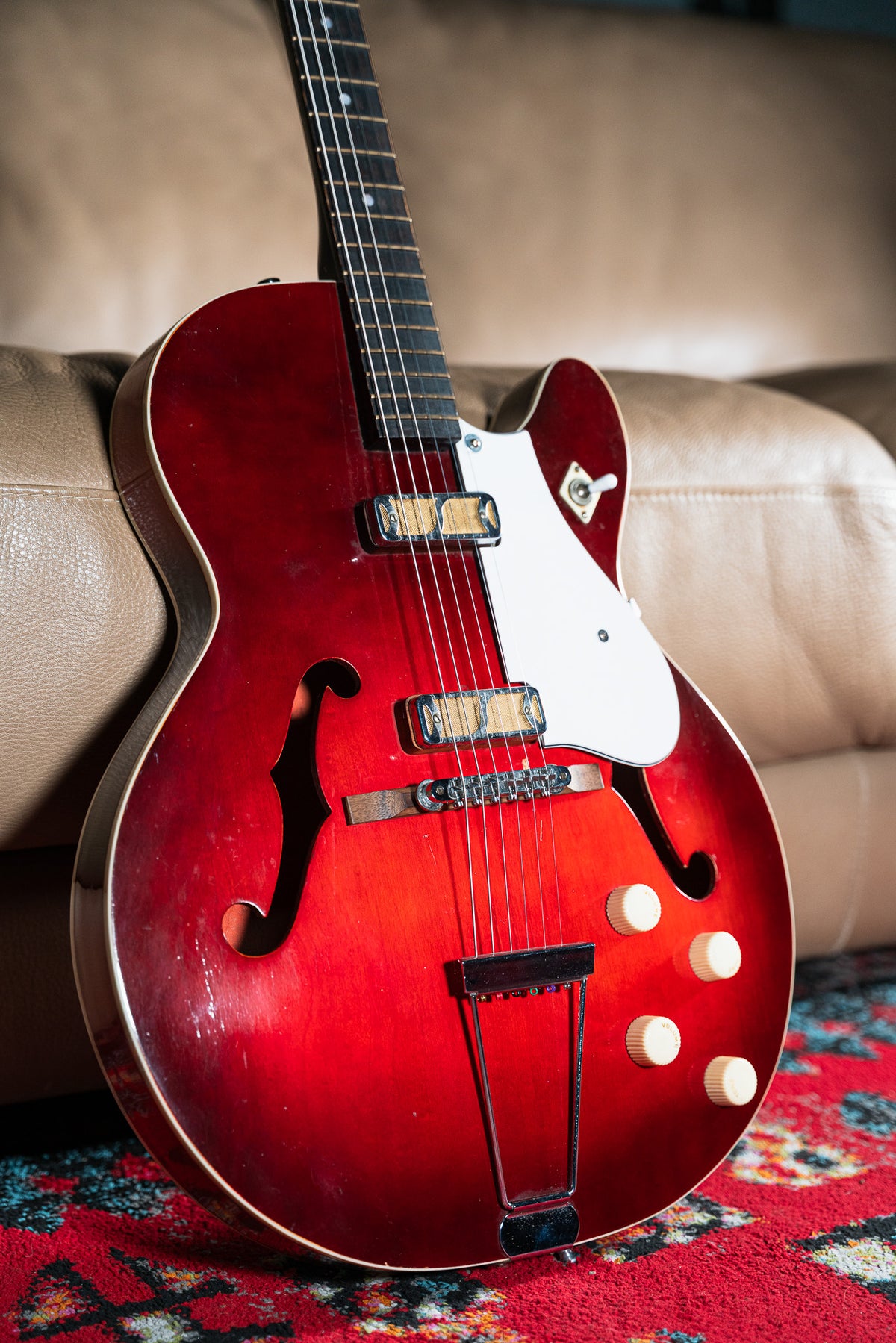 Harmony Rocket Vintage 60's Pre-Owned