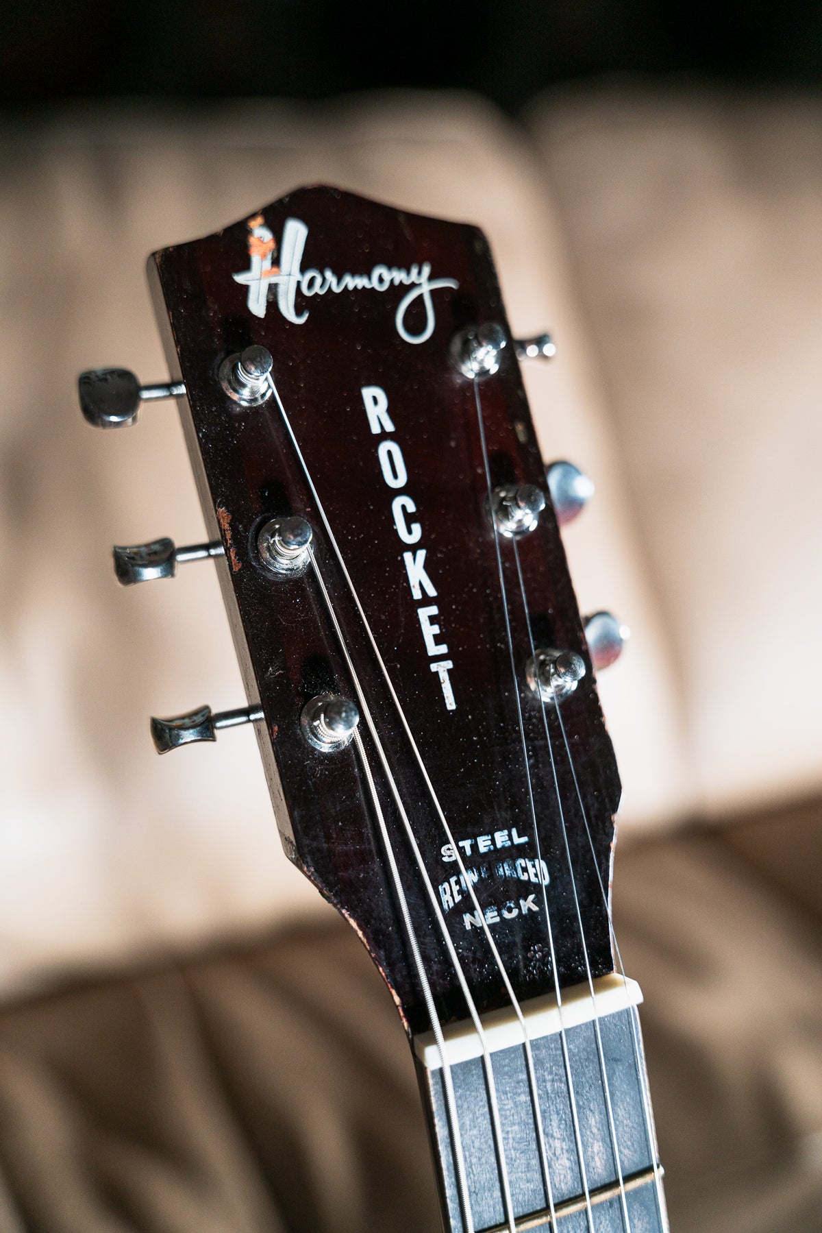Harmony Rocket Vintage 60's Pre-Owned