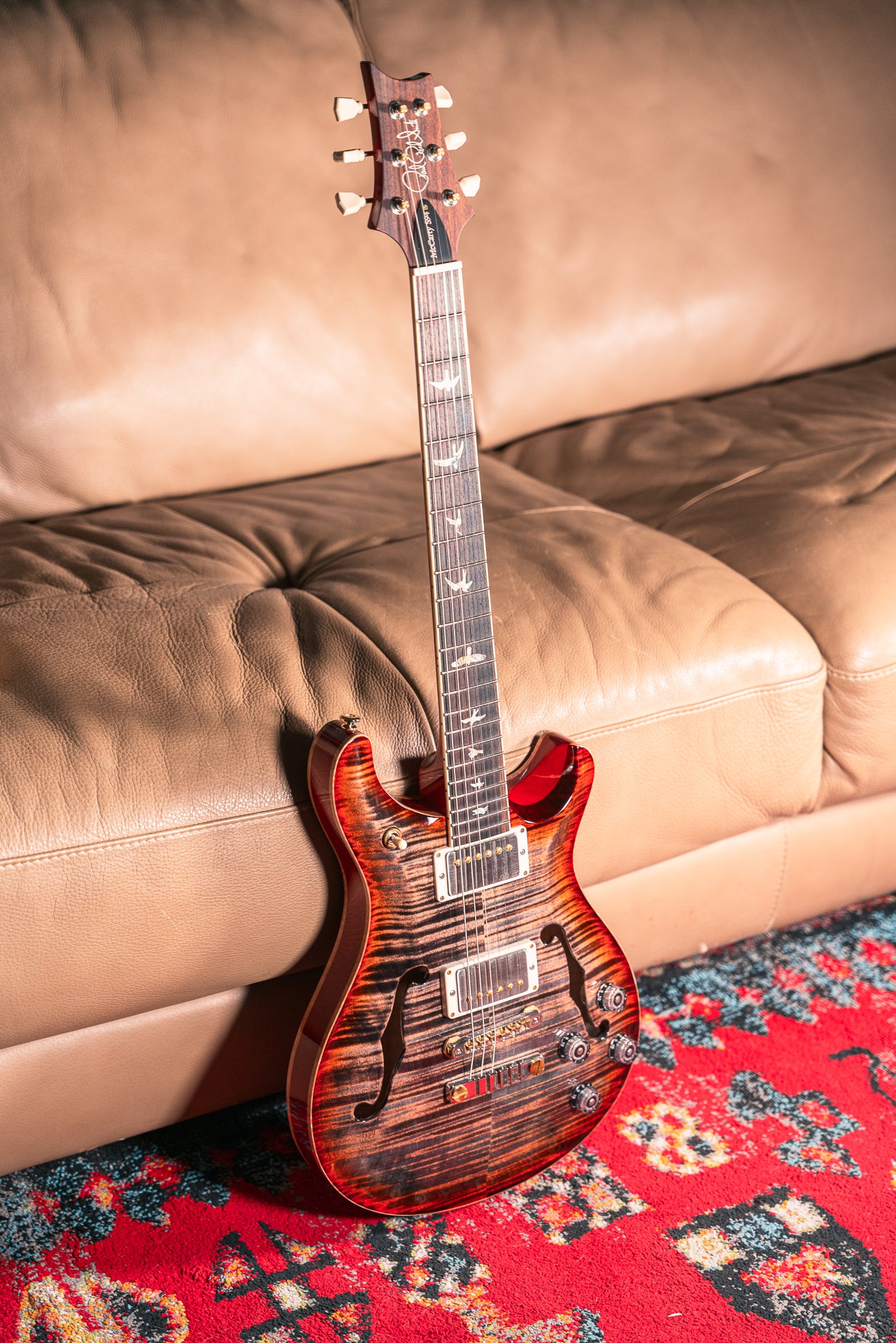PRS - 2023 - Hollowbody II McCarty 594 10-Top in Charcoal Cherry Burst