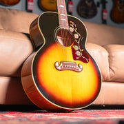 Gibson '60s SJ-200 in Vintage Sunburst