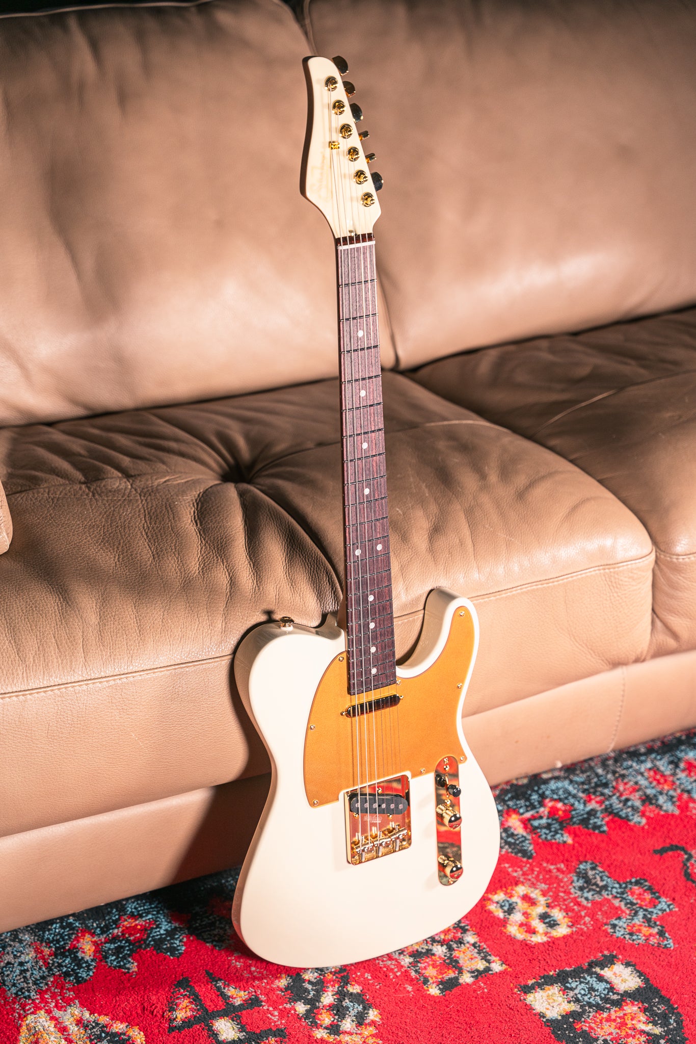 Suhr Mateus Asato Classic T