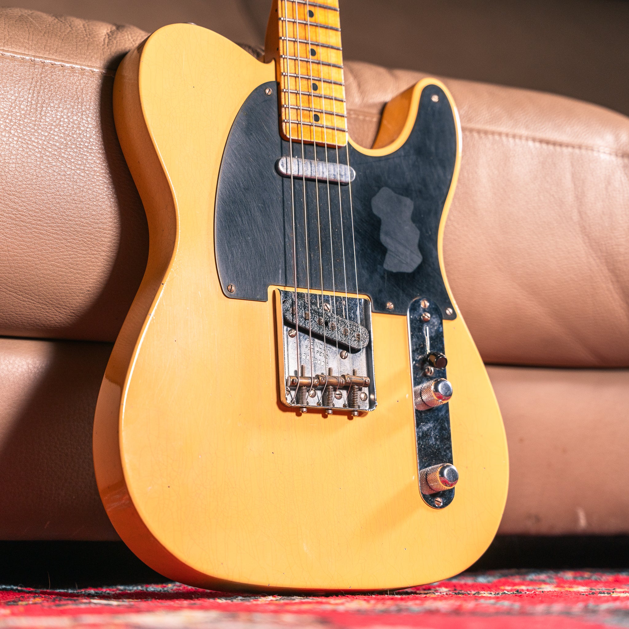 Fender Custom Shop '52 Telecaster Journeyman Relic in Aged Nocaster Blonde