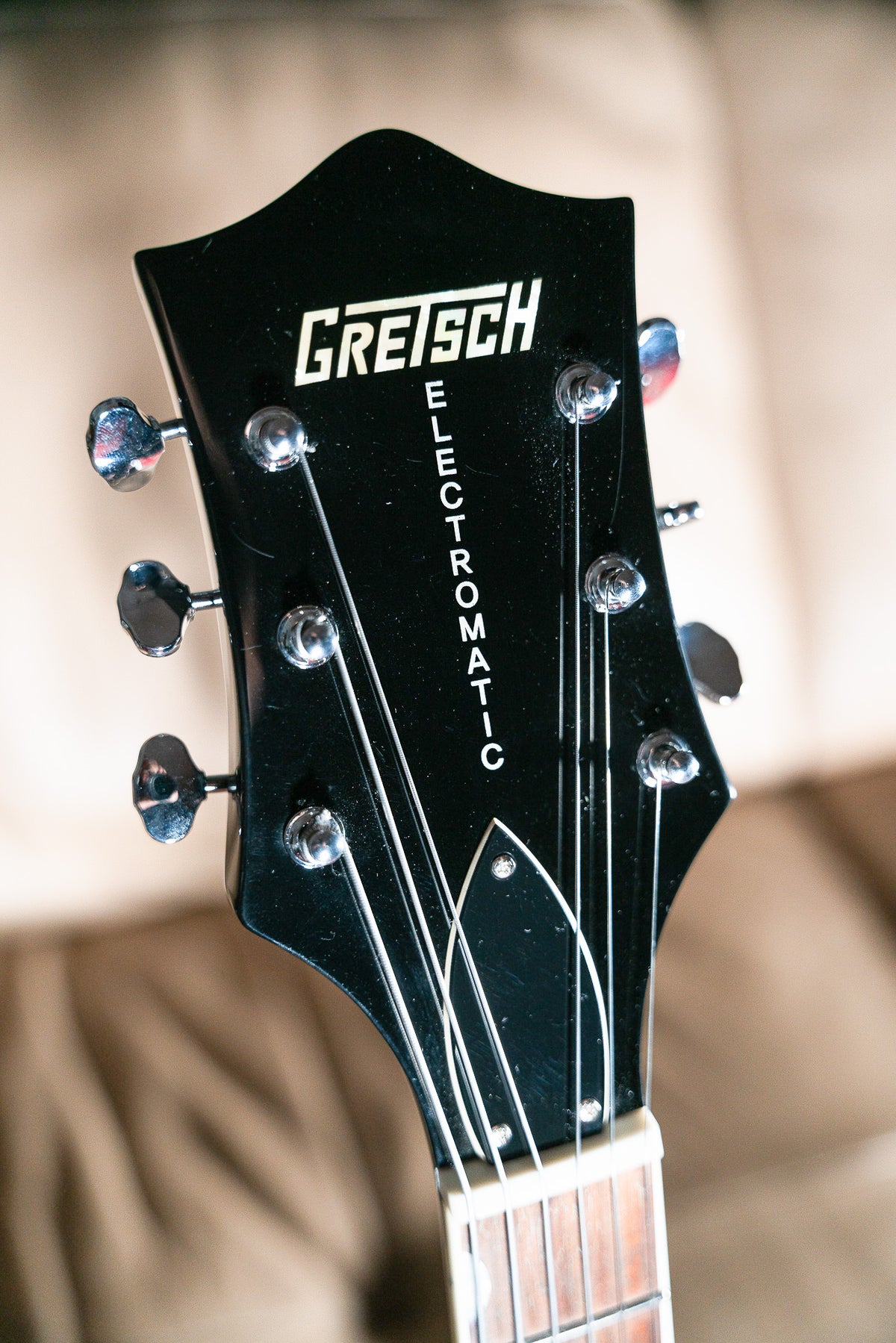 Gretsch G5122 Electromatic Black Pre-Owned with Hardshell Case
