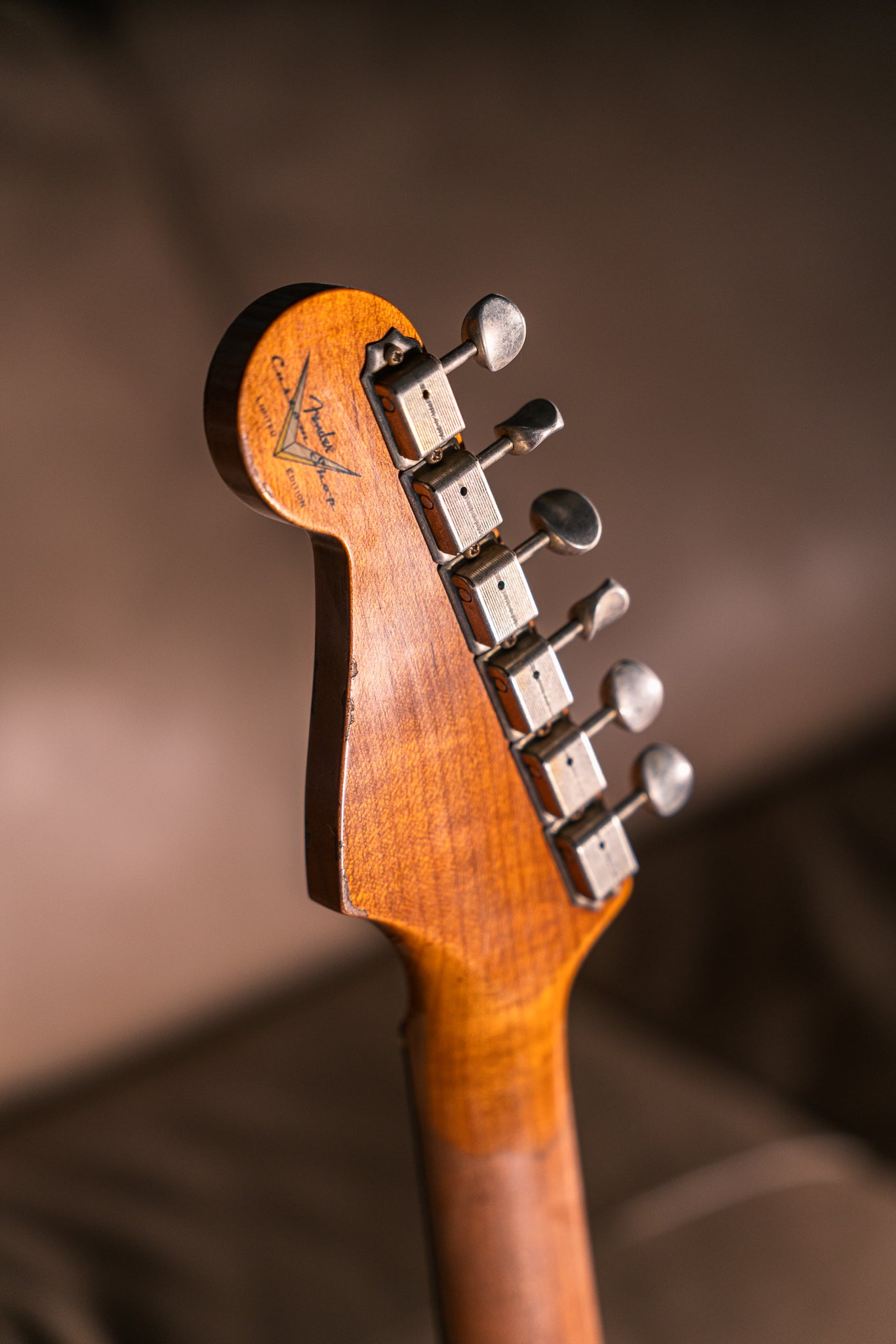 Fender Custom Shop LTD '63 Stratocaster Relic in Aged Black