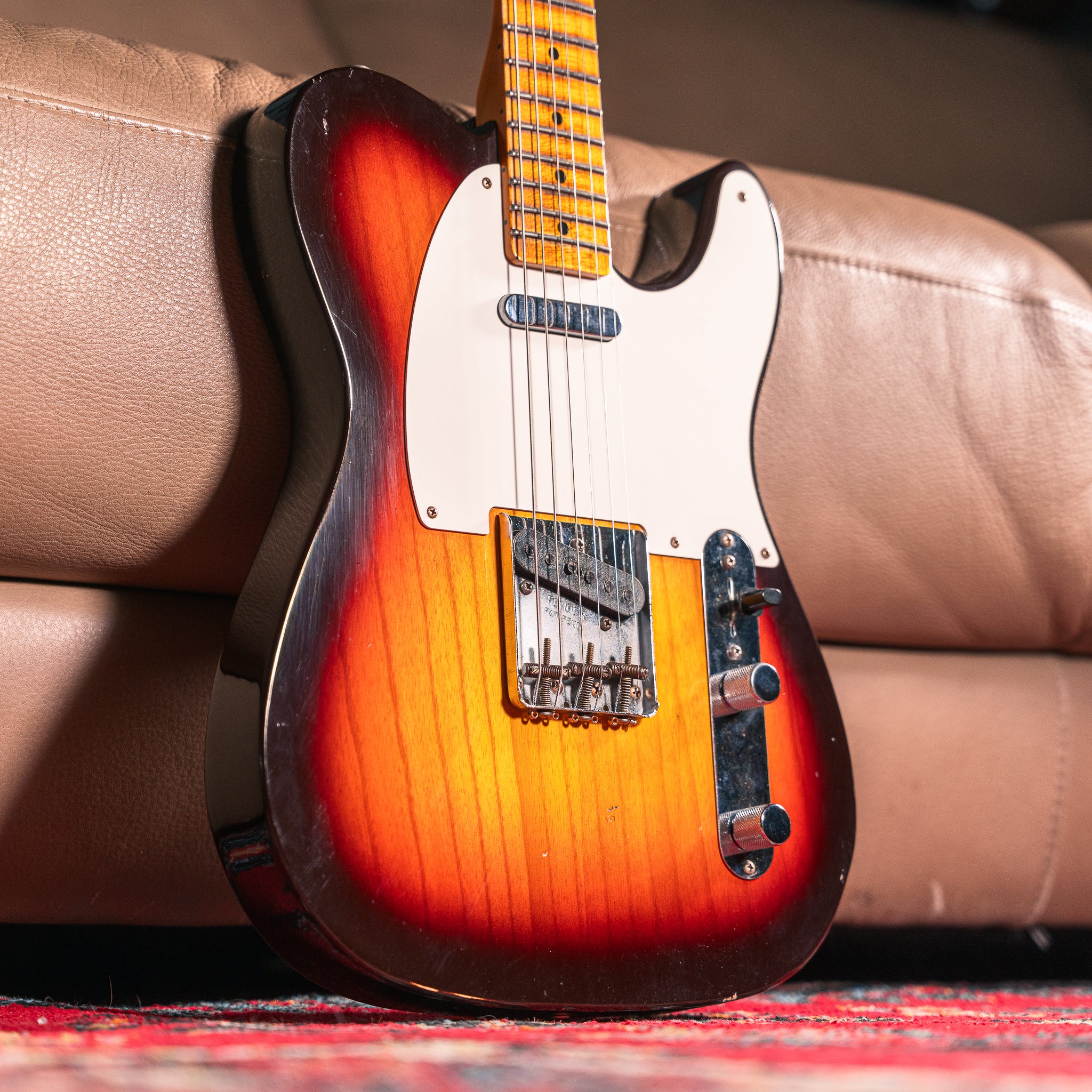 Fender Custom Shop '58 Telecaster Journeyman Relic in Wide-Fade 3-Color Sunburst