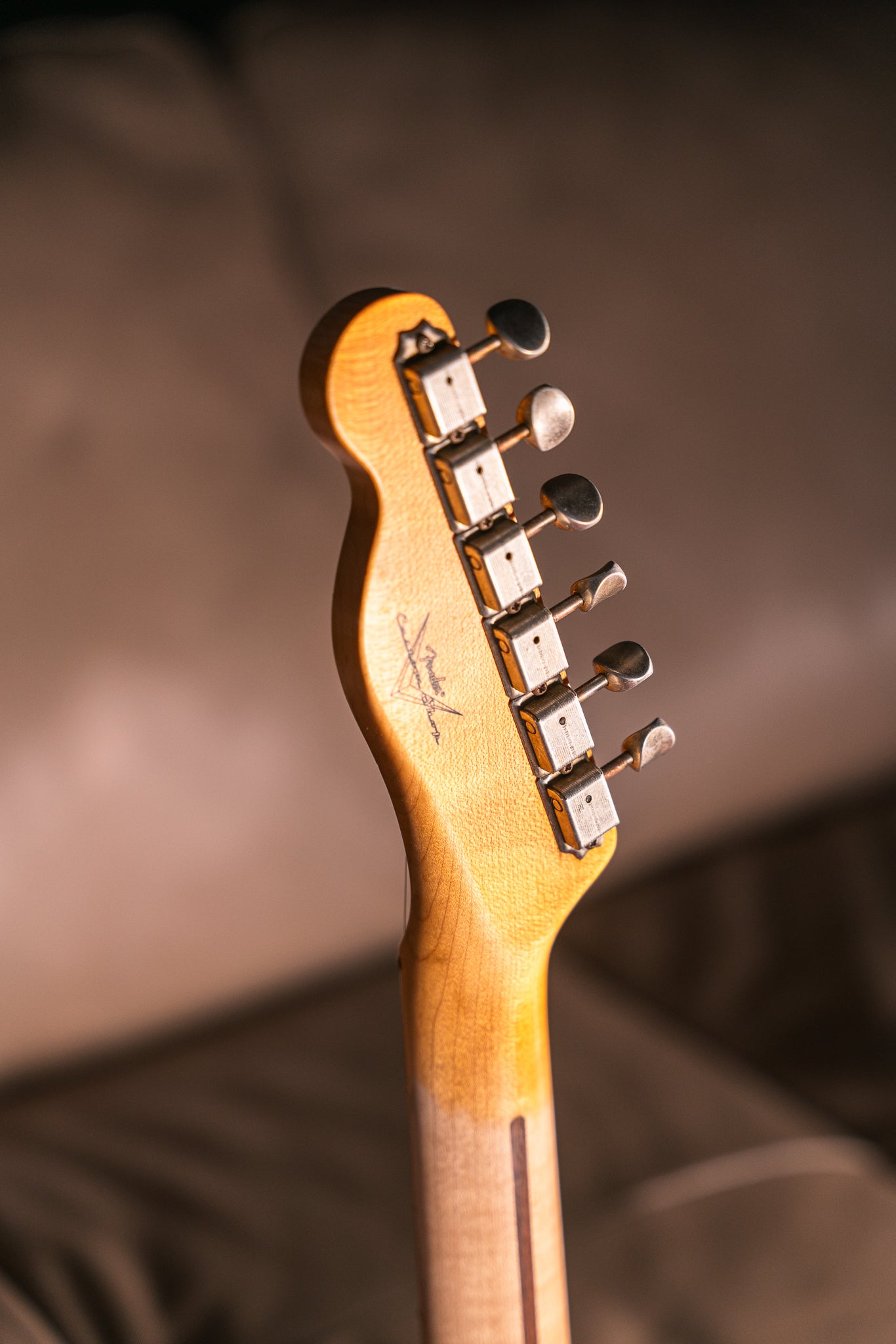 Fender Custom Shop '58 Telecaster Journeyman Relic in Wide-Fade 3-Color Sunburst