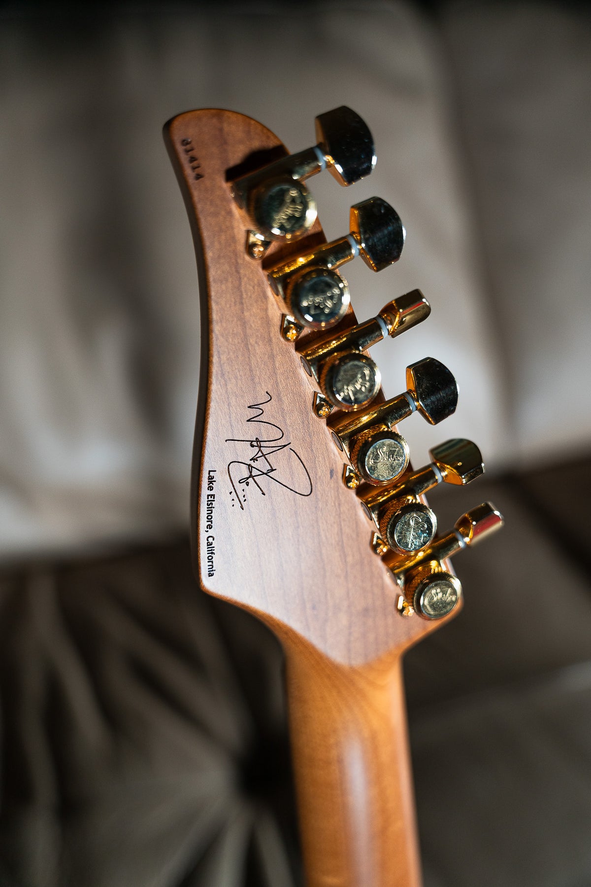 Suhr Mateus Asato SS Classic T White 01-SIG-0046 Pre-Owned