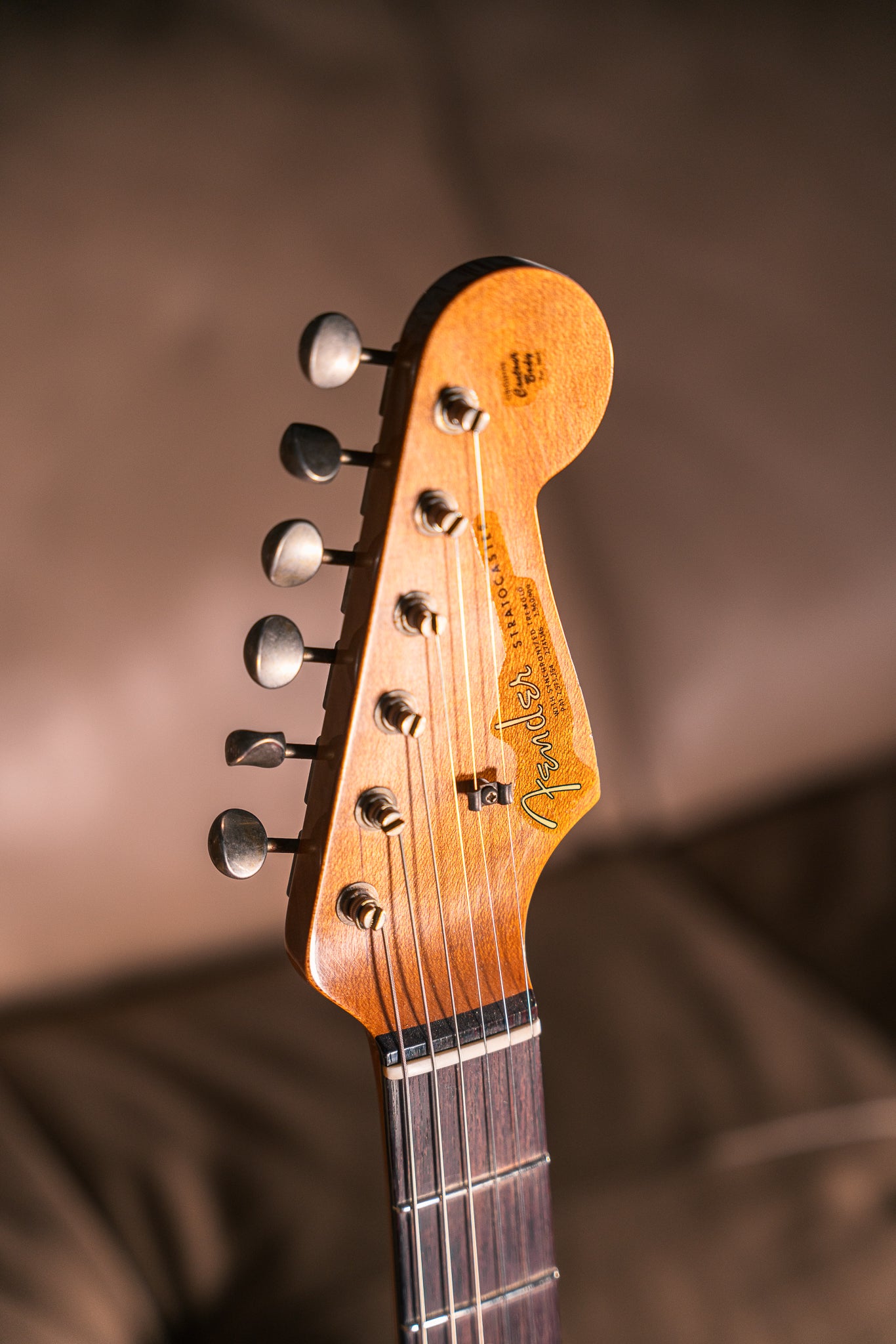 Fender Custom Shop LTD '63 Stratocaster Relic in 3-Tone Sunburst