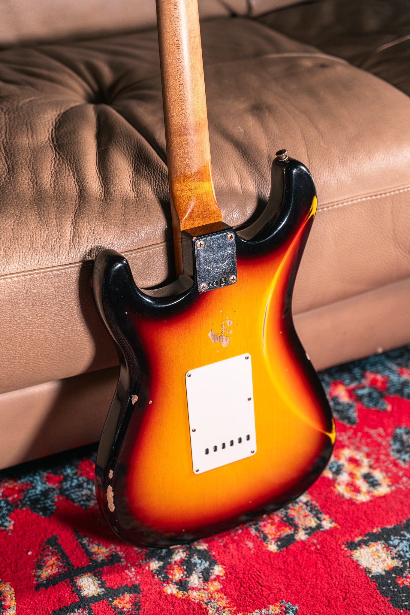 Fender Custom Shop LTD '63 Stratocaster Relic in 3-Tone Sunburst
