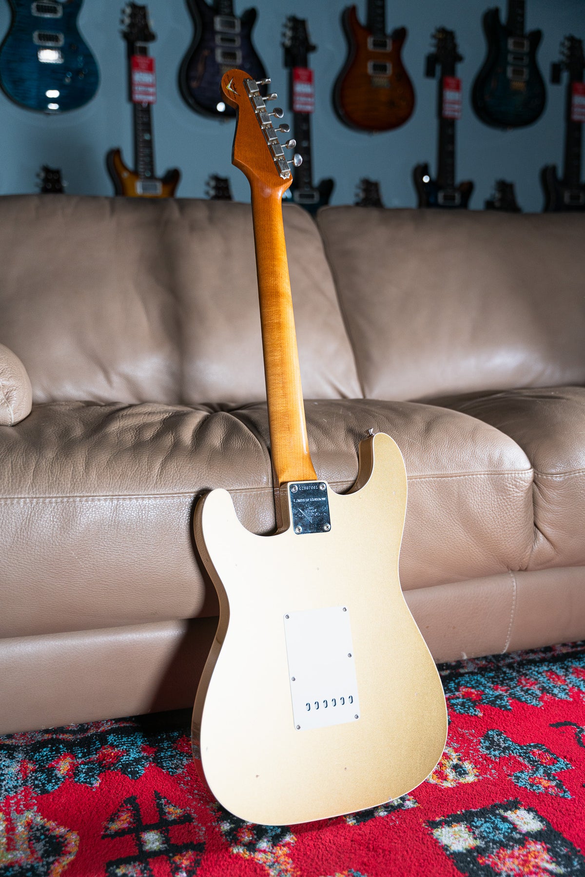 Fender CS Gold Double Bound Strat Aged Pre-Owned