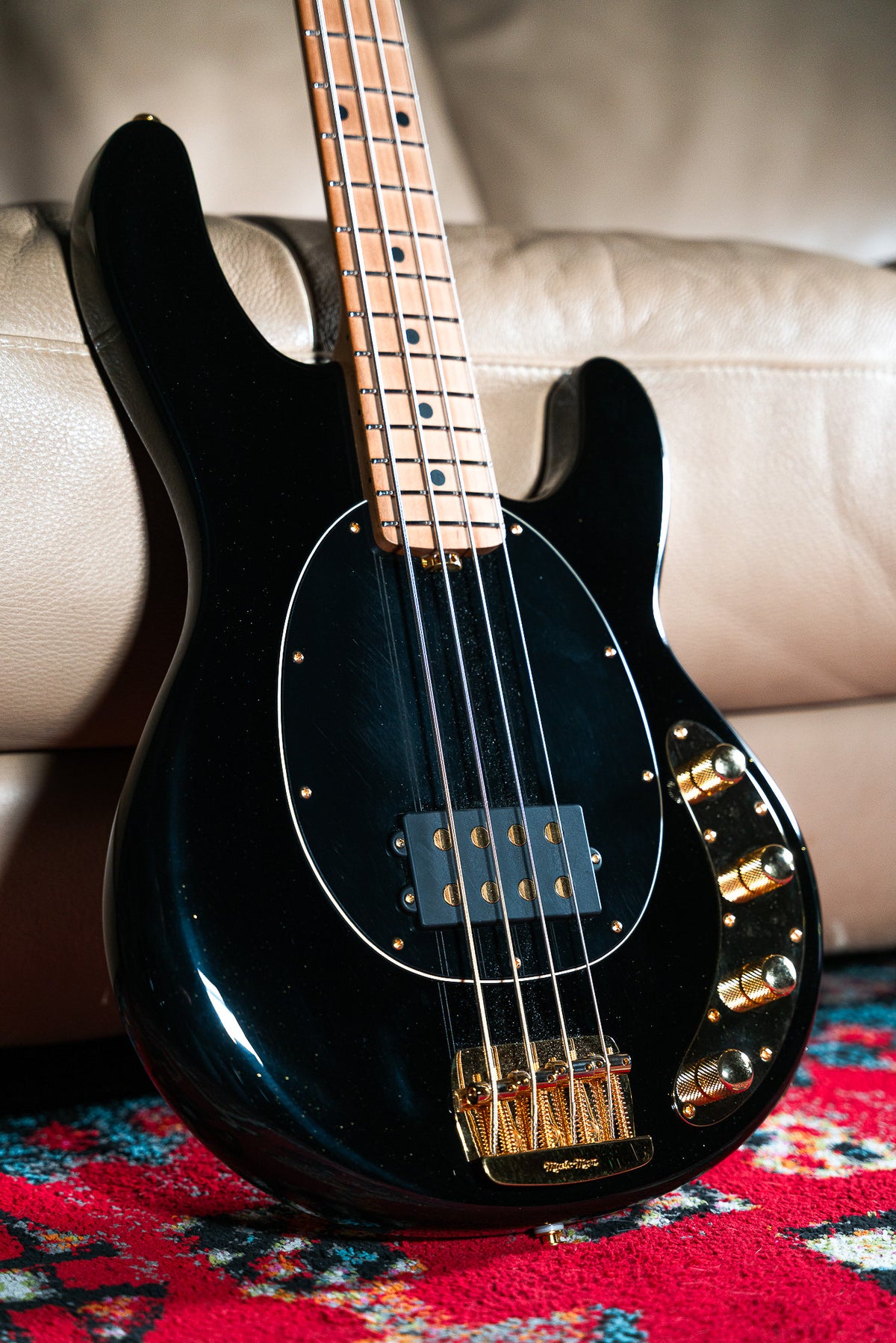 Ernie Ball Music Man StingRay Special 4 H Jackpot Pre-Owned
