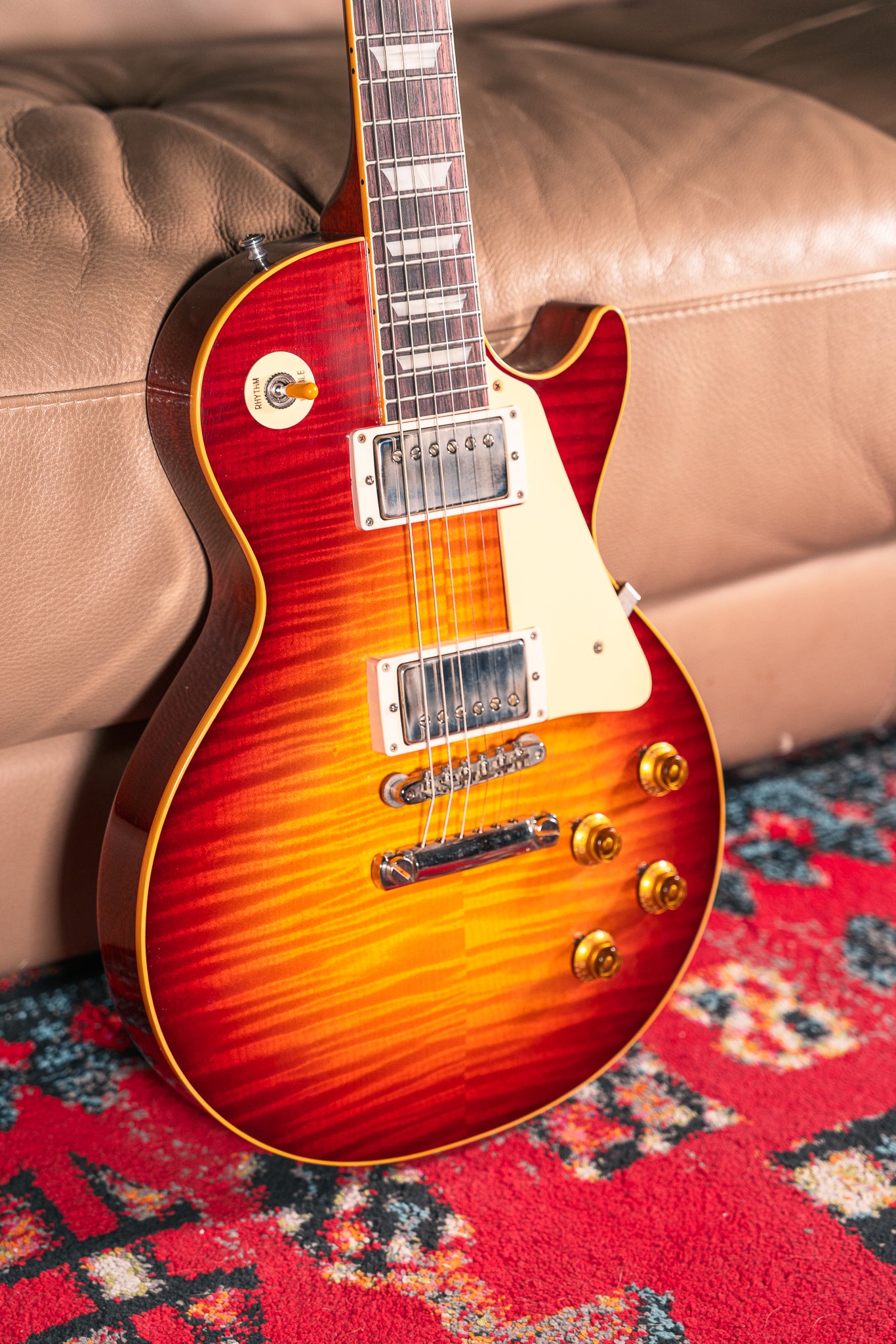 Gibson Beauty of the Burst Page 74 '59 Les Paul Standard VOS