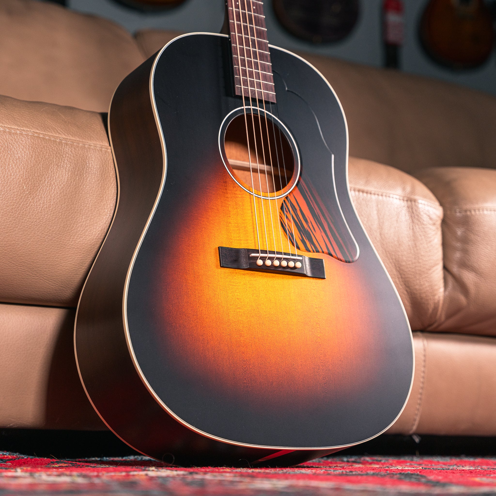 Iris DF in Tobacco Burst