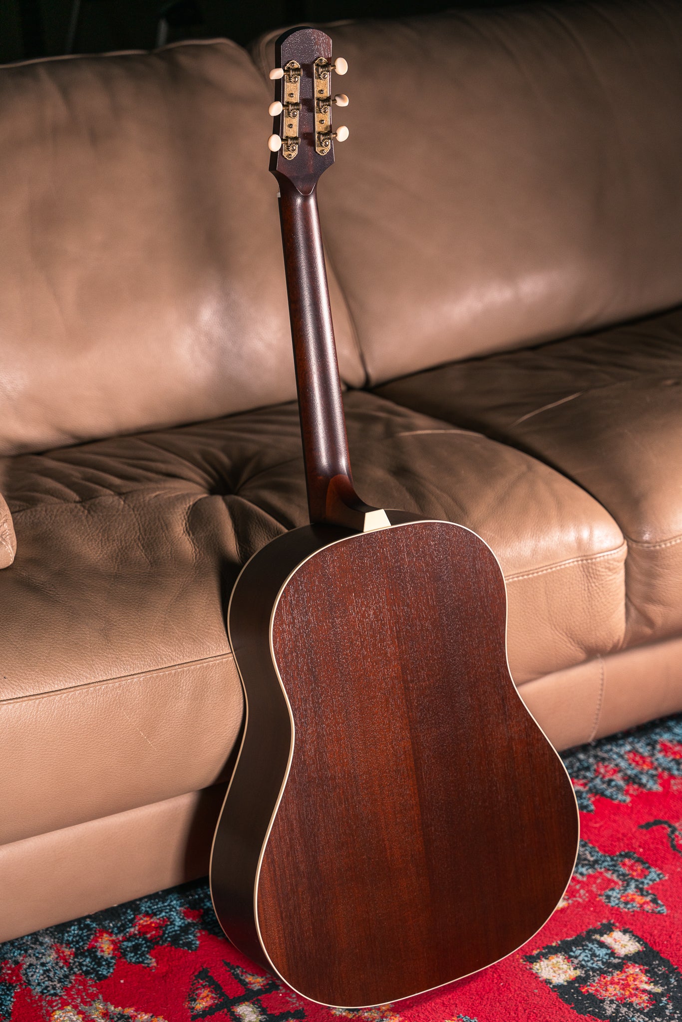 Iris DF in Tobacco Burst