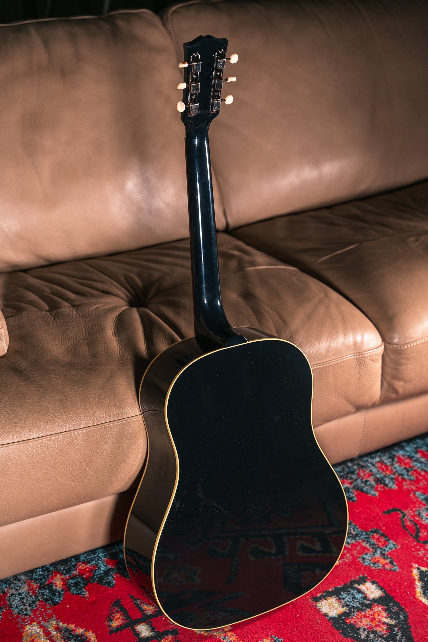 Gibson J-45 '60s Adj Saddle in Ebony