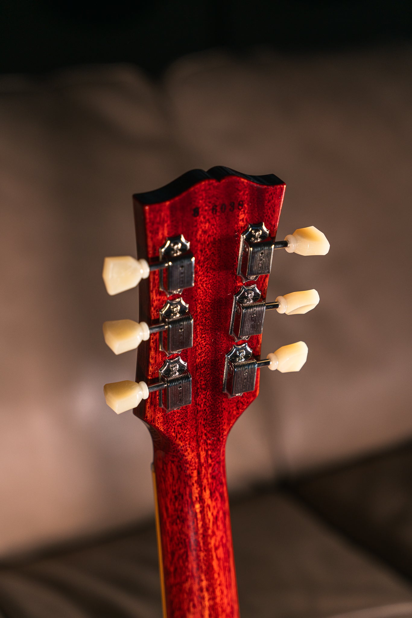 Gibson Custom '58 Les Paul Standard in Washed Cherry Sunburst VOS