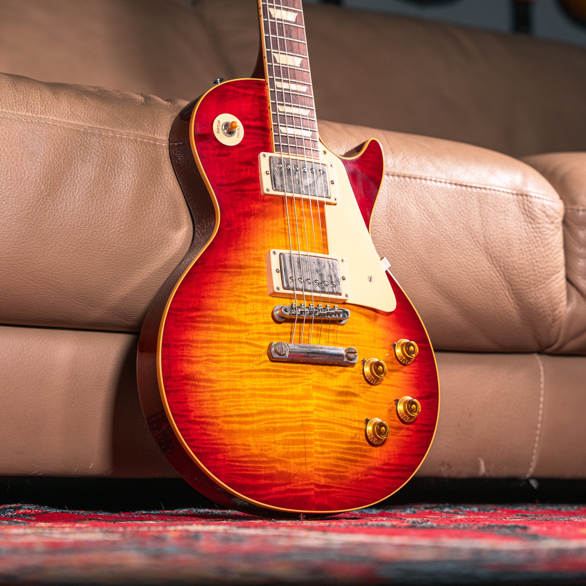 Gibson Custom '59 Les Paul Standard Ultra Light Aged in Factory Burst